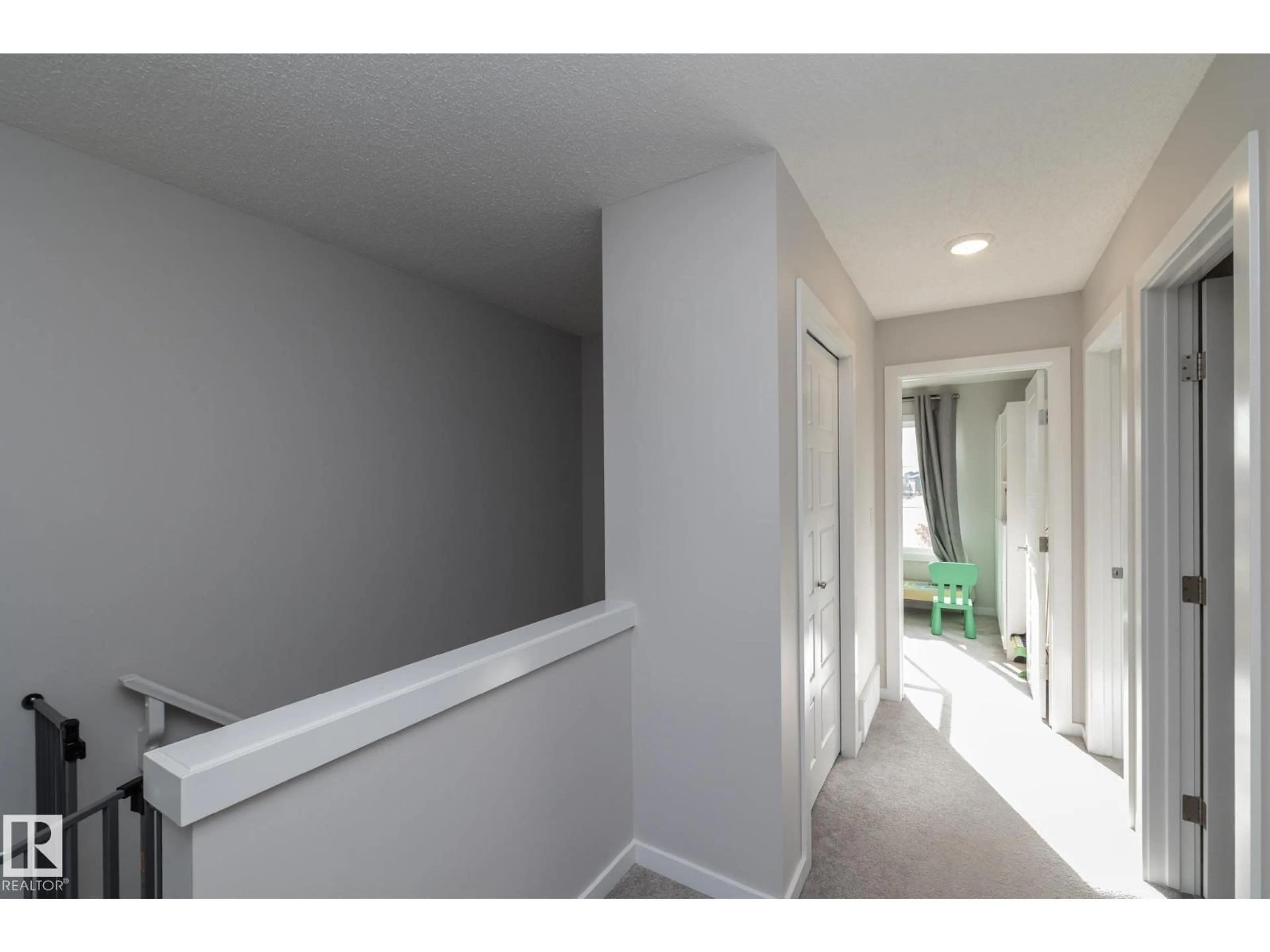 Indoor entryway for CI SW - 2463 KELLY CIRCLE, Edmonton Alberta T6W4G2
