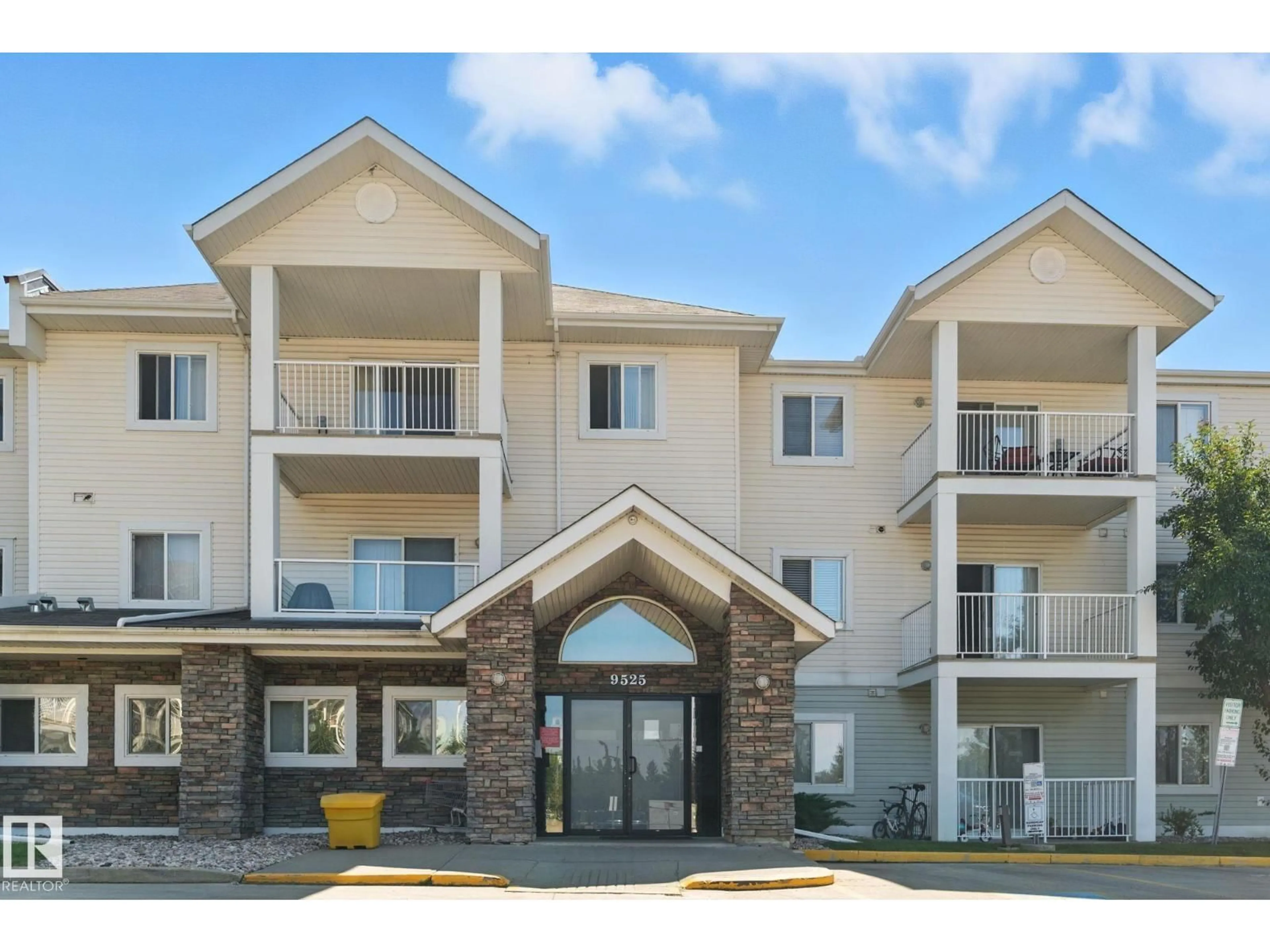 Unknown for 327 - 9525 162 AV, Edmonton Alberta T5Z3V2