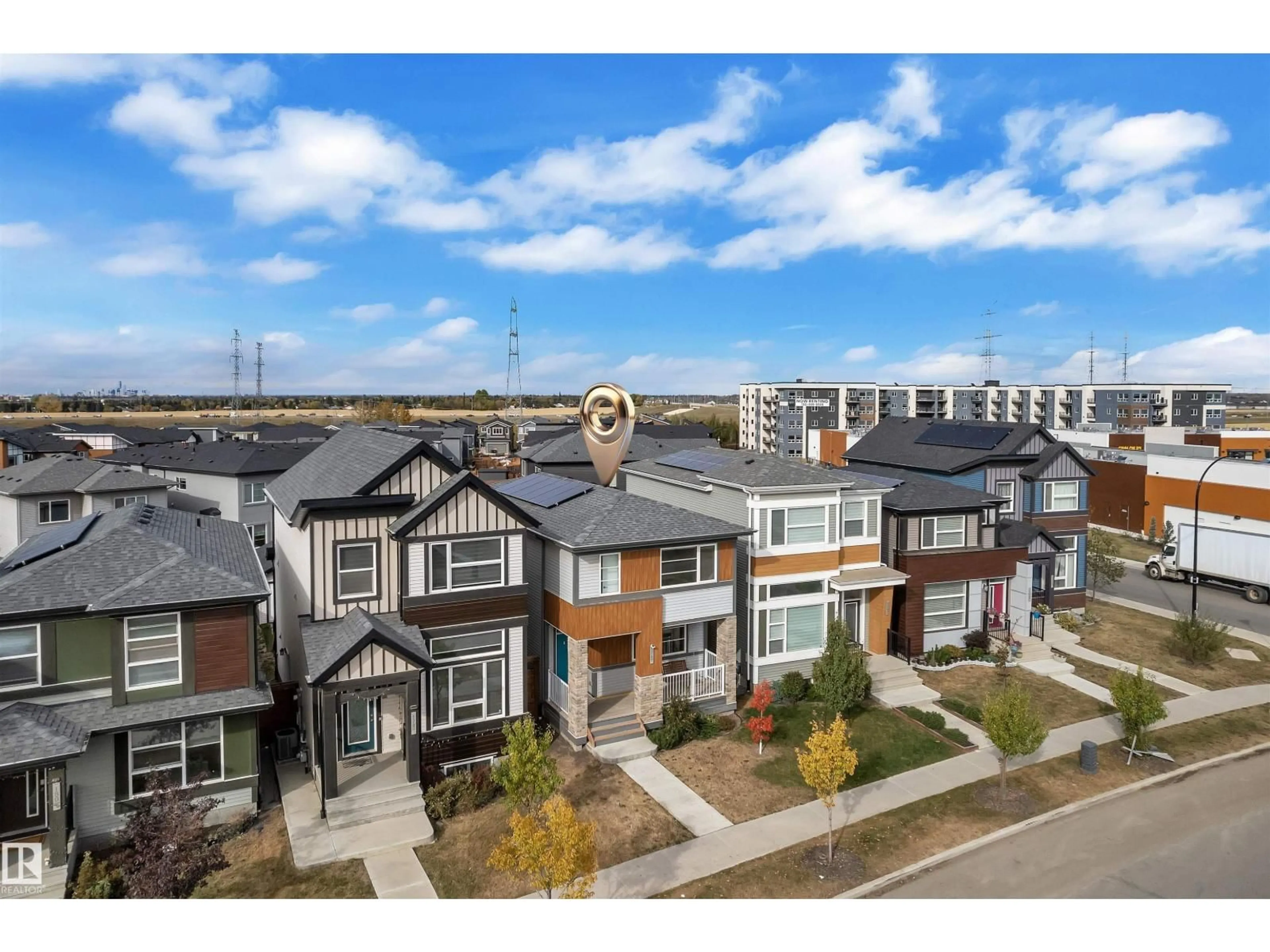 A pic from outside/outdoor area/front of a property/back of a property/a pic from drone, street for 176 CHARLESWORTH DR, Edmonton Alberta T6X2W5