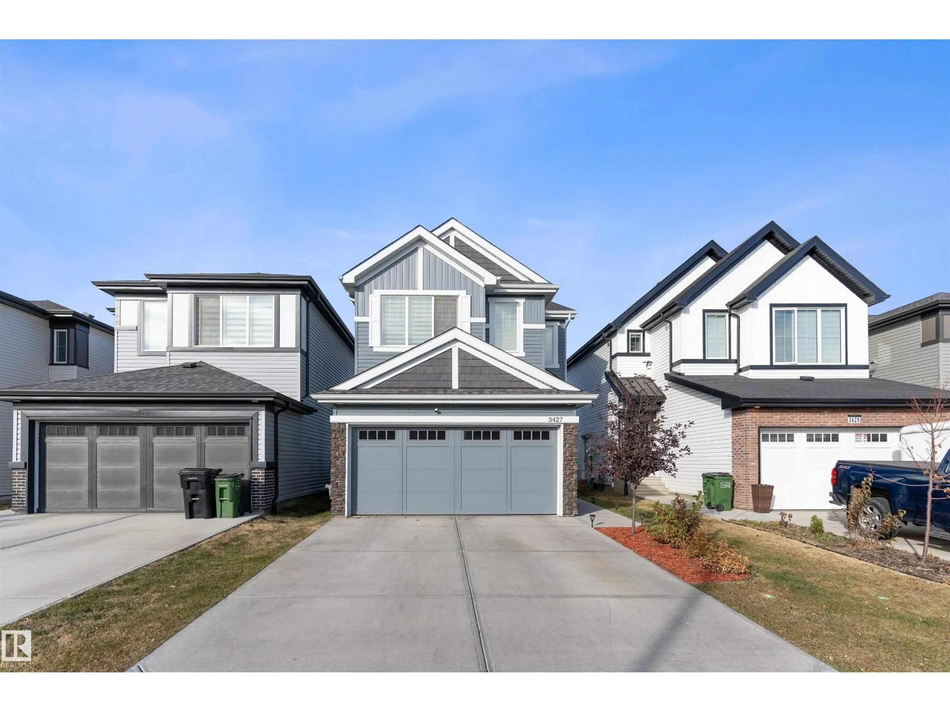 Home with vinyl exterior material, street for 3427 CRAIG LD, Edmonton Alberta T6W5B3