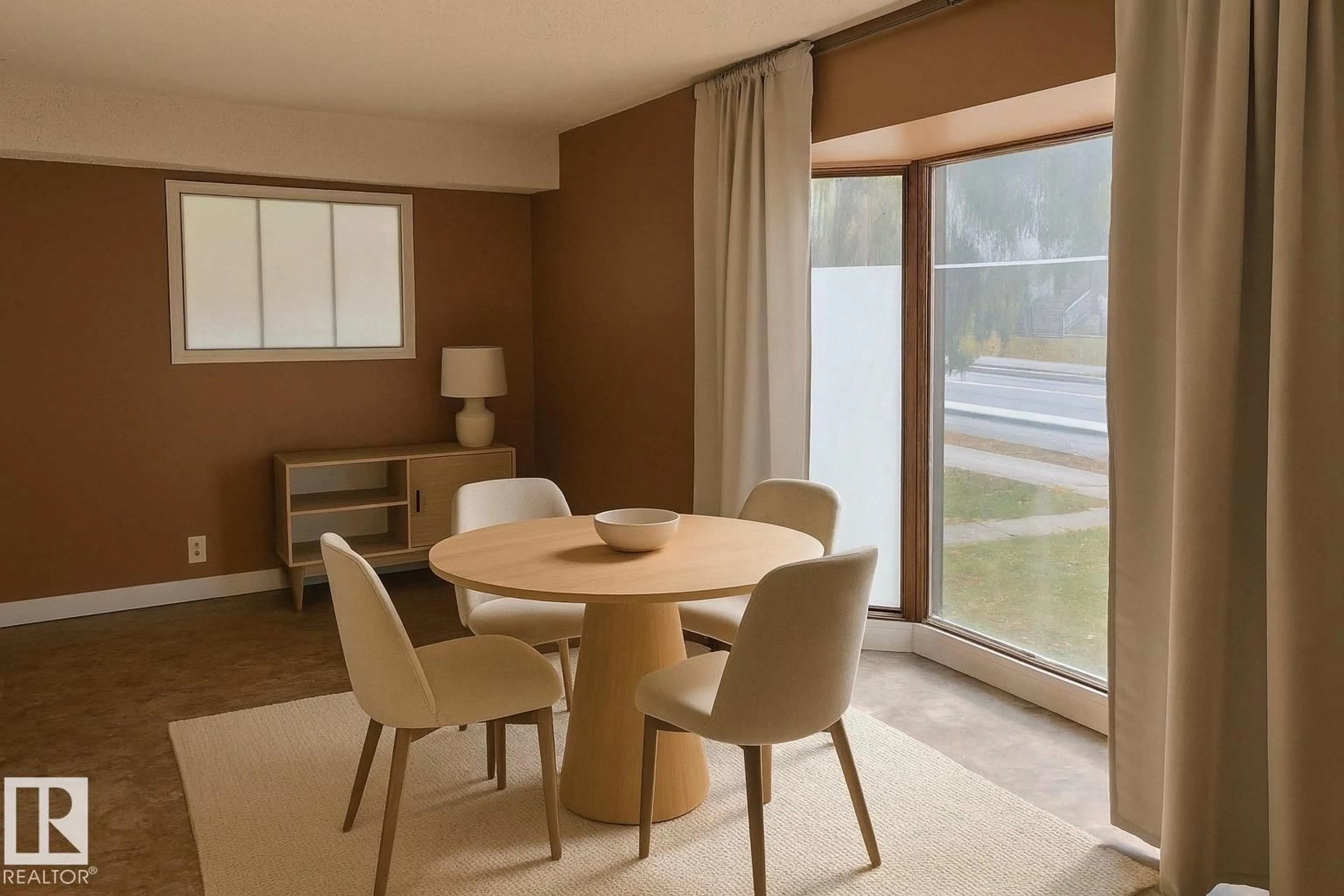 A pic of a room for 10934 76 AV, Edmonton Alberta T6G0J7