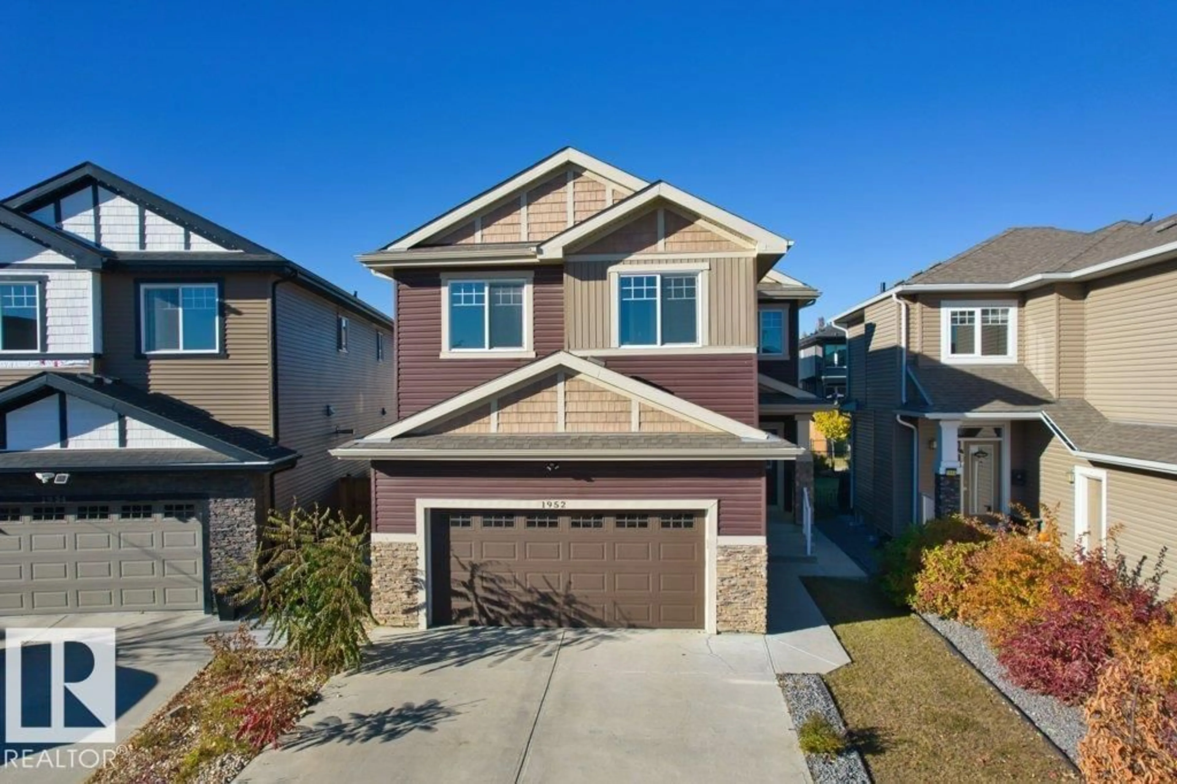 Home with vinyl exterior material, street for SW - 1952 ADAMSON TC, Edmonton Alberta T6W2N7