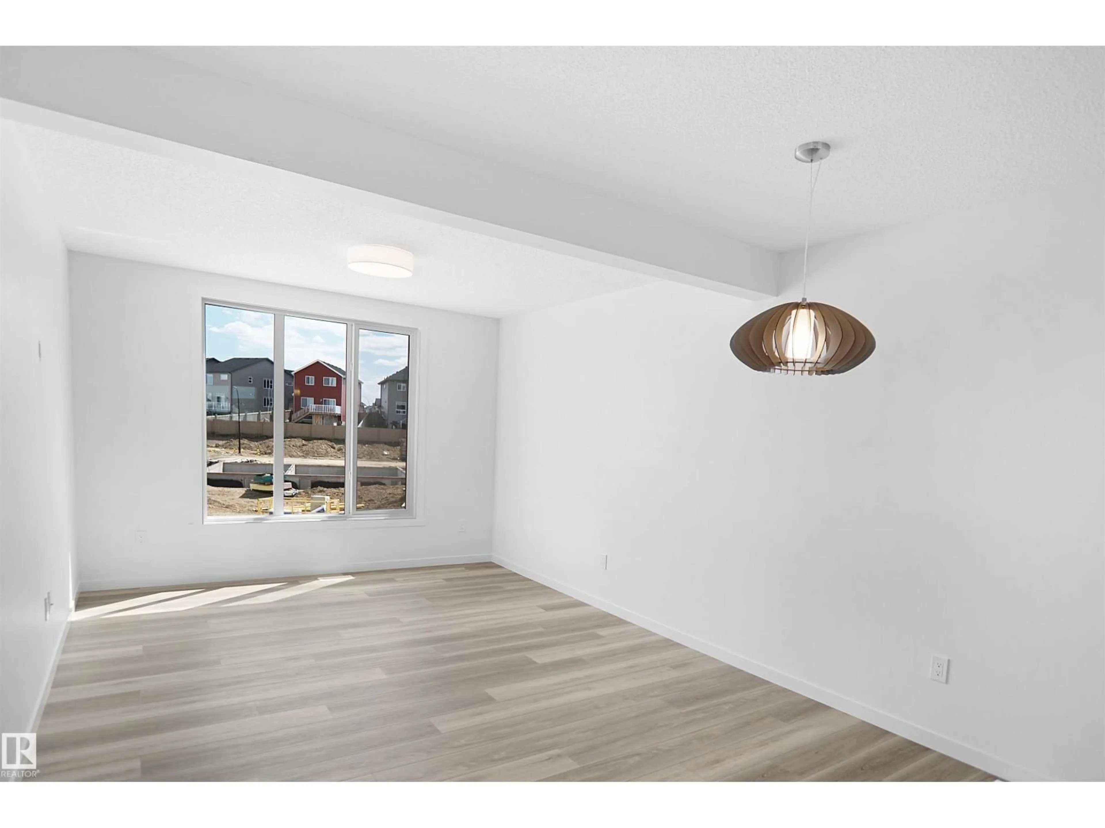 A pic of a room for #93 - 3705 141 ST, Edmonton Alberta T6W3J2
