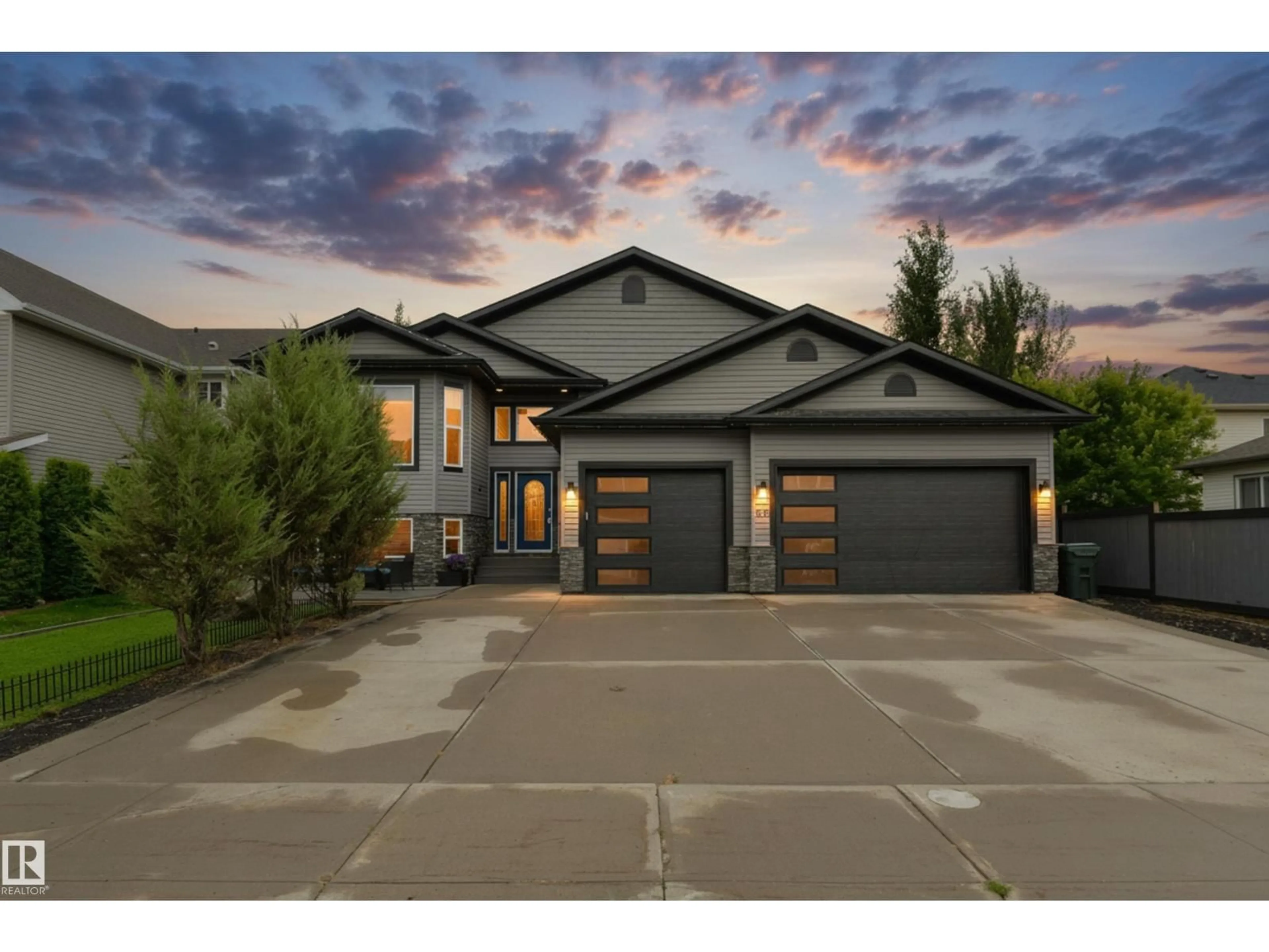 Home with brick exterior material, street for 60 HUNTINGTON CR, Spruce Grove Alberta T7X0A9