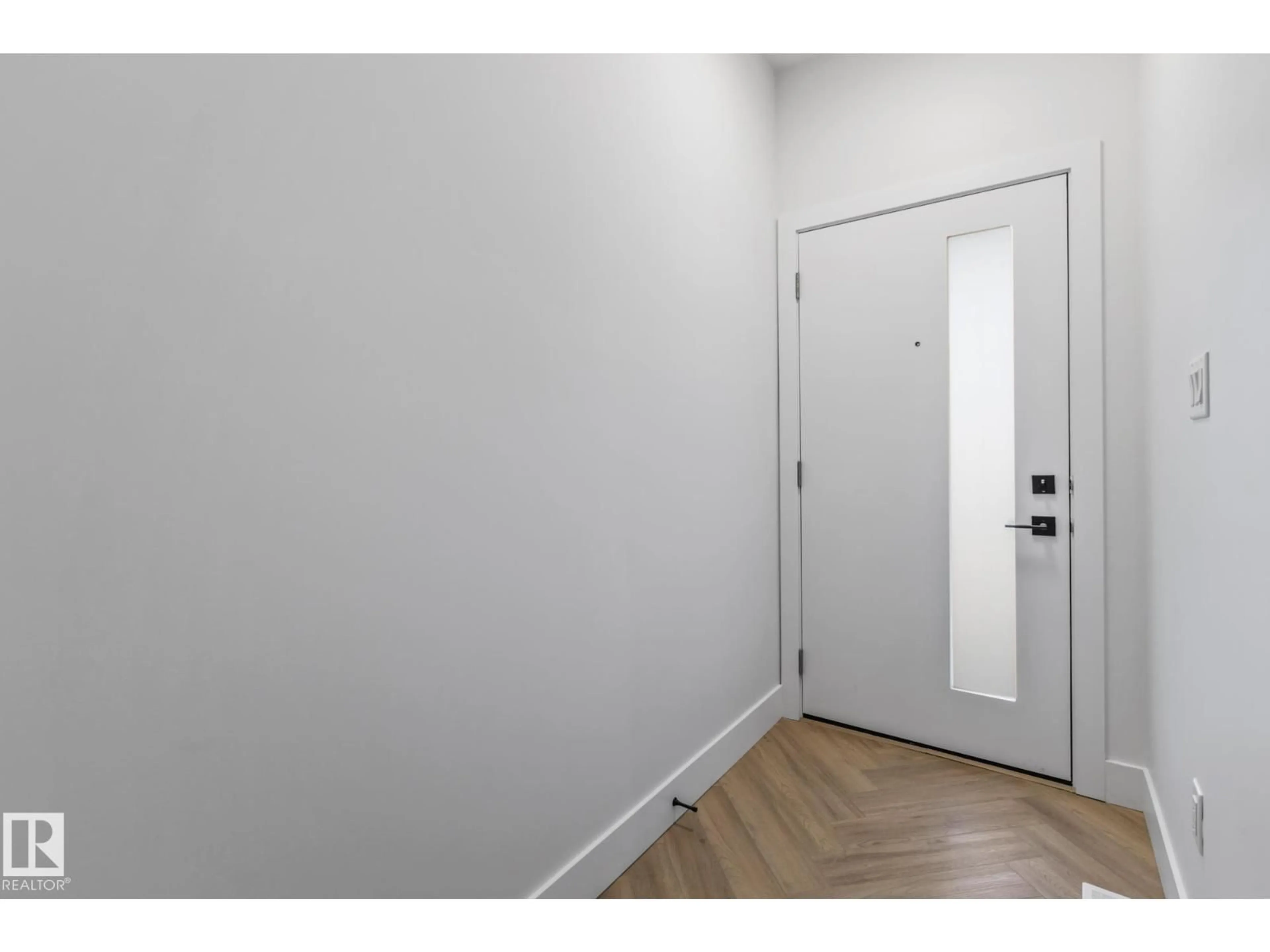 Indoor entryway for 90 ELDRIDGE PT, St. Albert Alberta T8N8C4