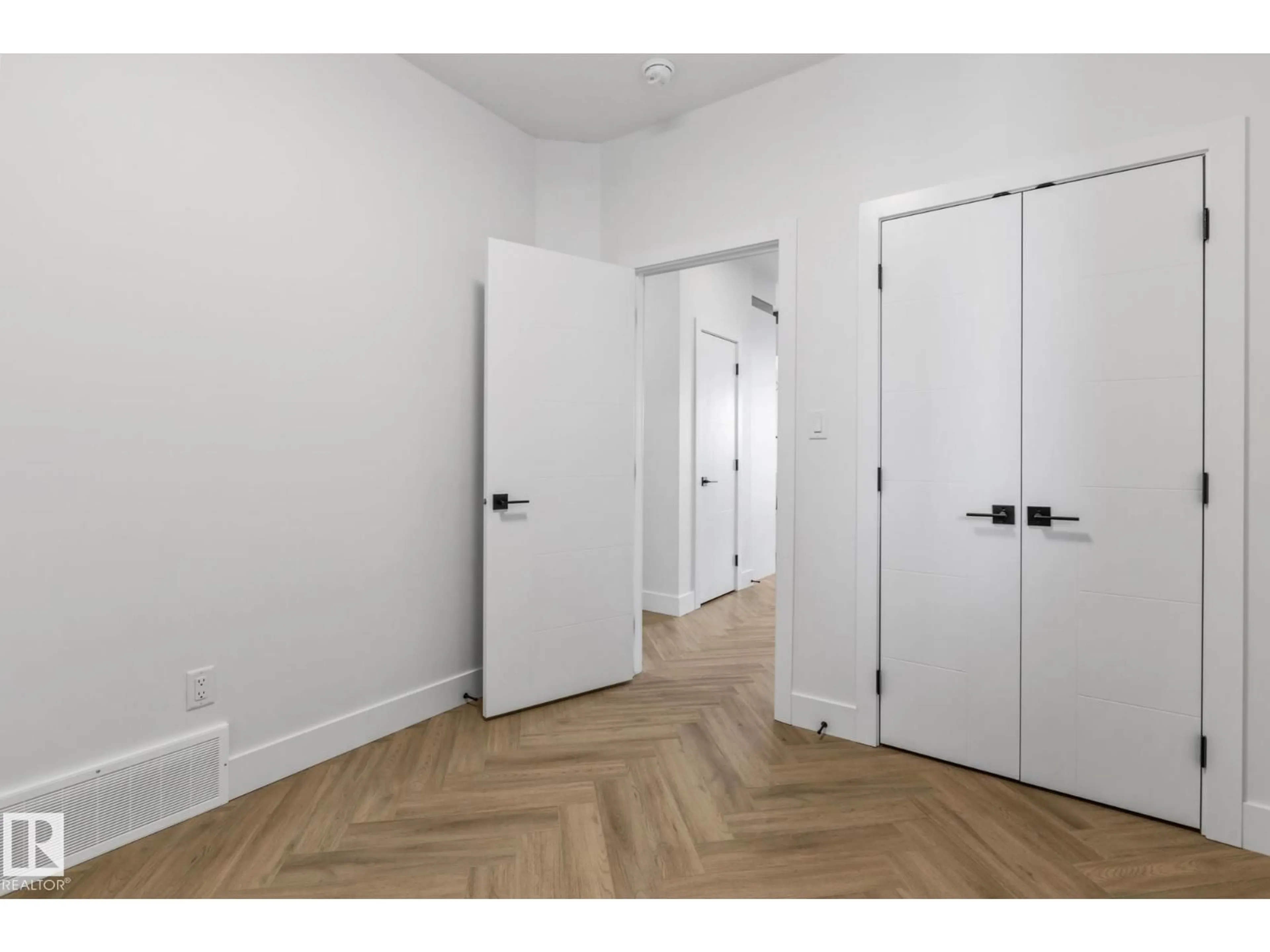 A pic of a room for 90 ELDRIDGE PT, St. Albert Alberta T8N8C4