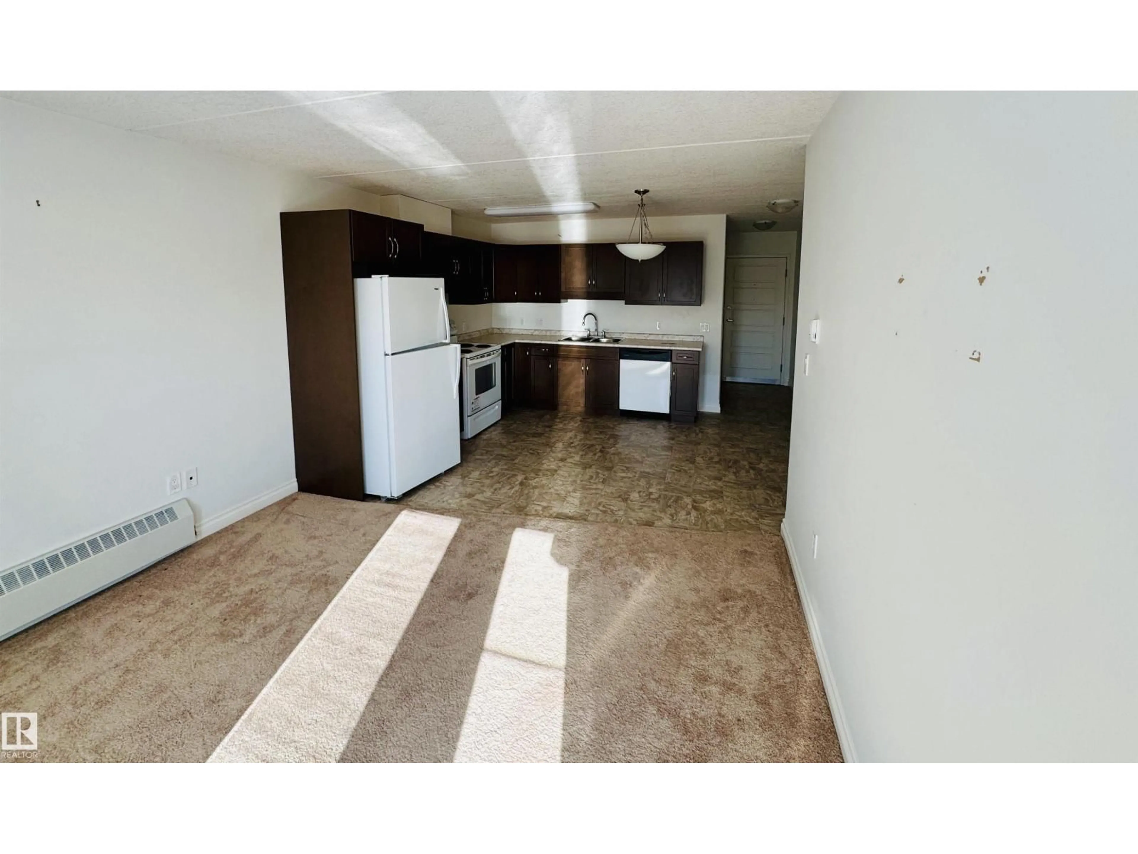 A pic of a room for #302 - 4614A LAKESHORE DR, St. Paul Town Alberta T0A3A3