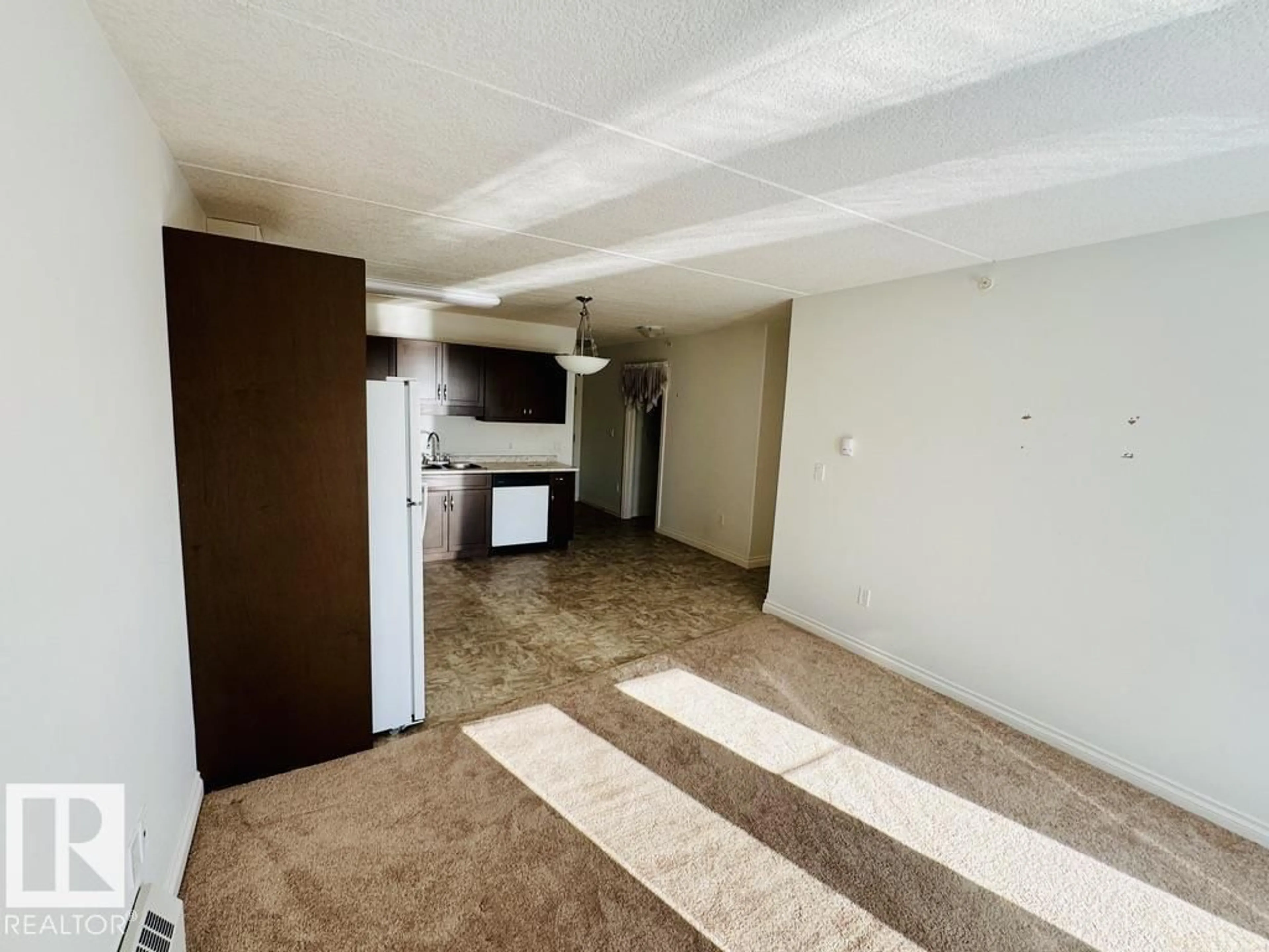 A pic of a room for #302 - 4614A LAKESHORE DR, St. Paul Town Alberta T0A3A3