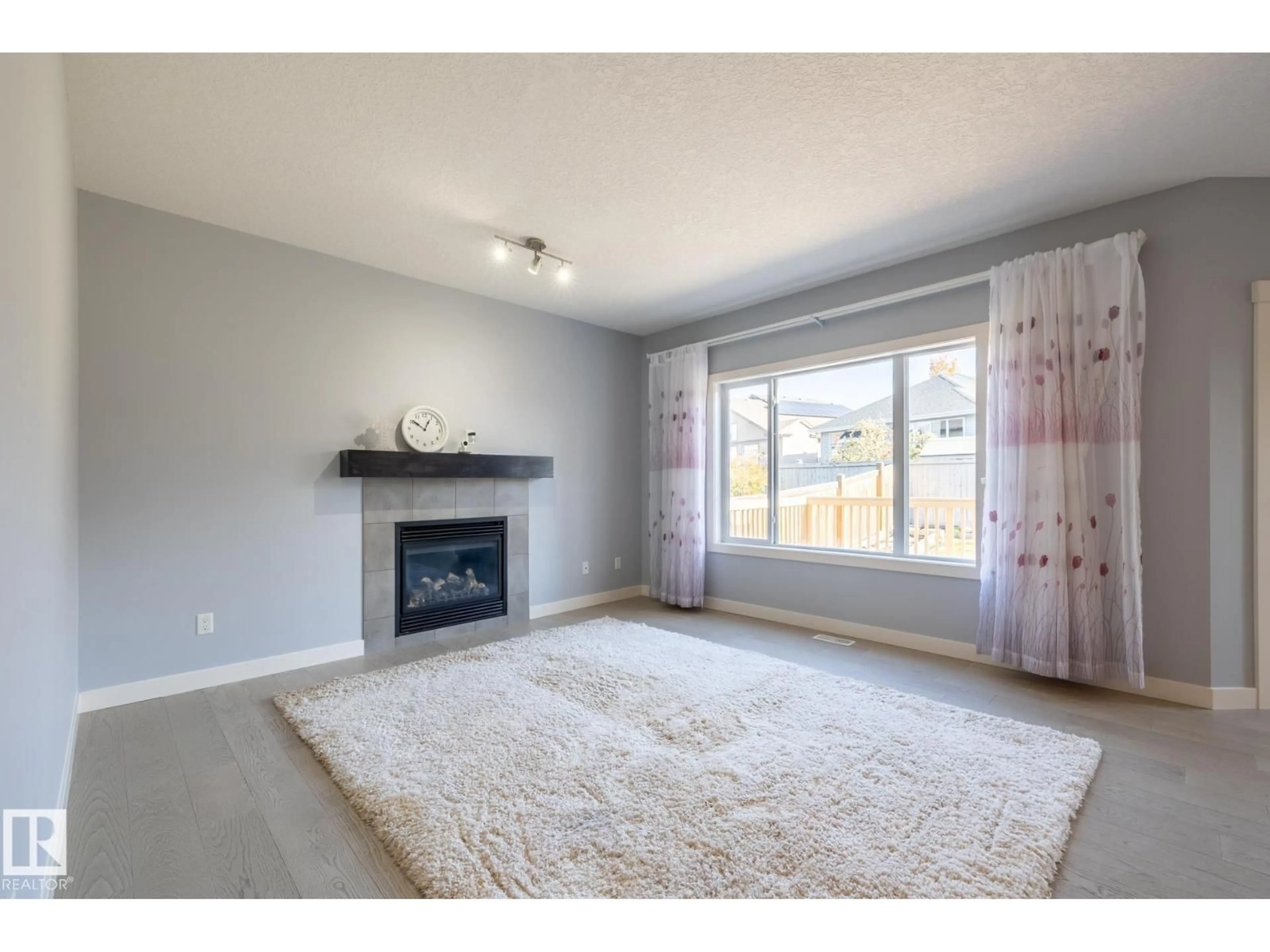 Unknown for 1257 CUNNINGHAM DR, Edmonton Alberta T6W0R6
