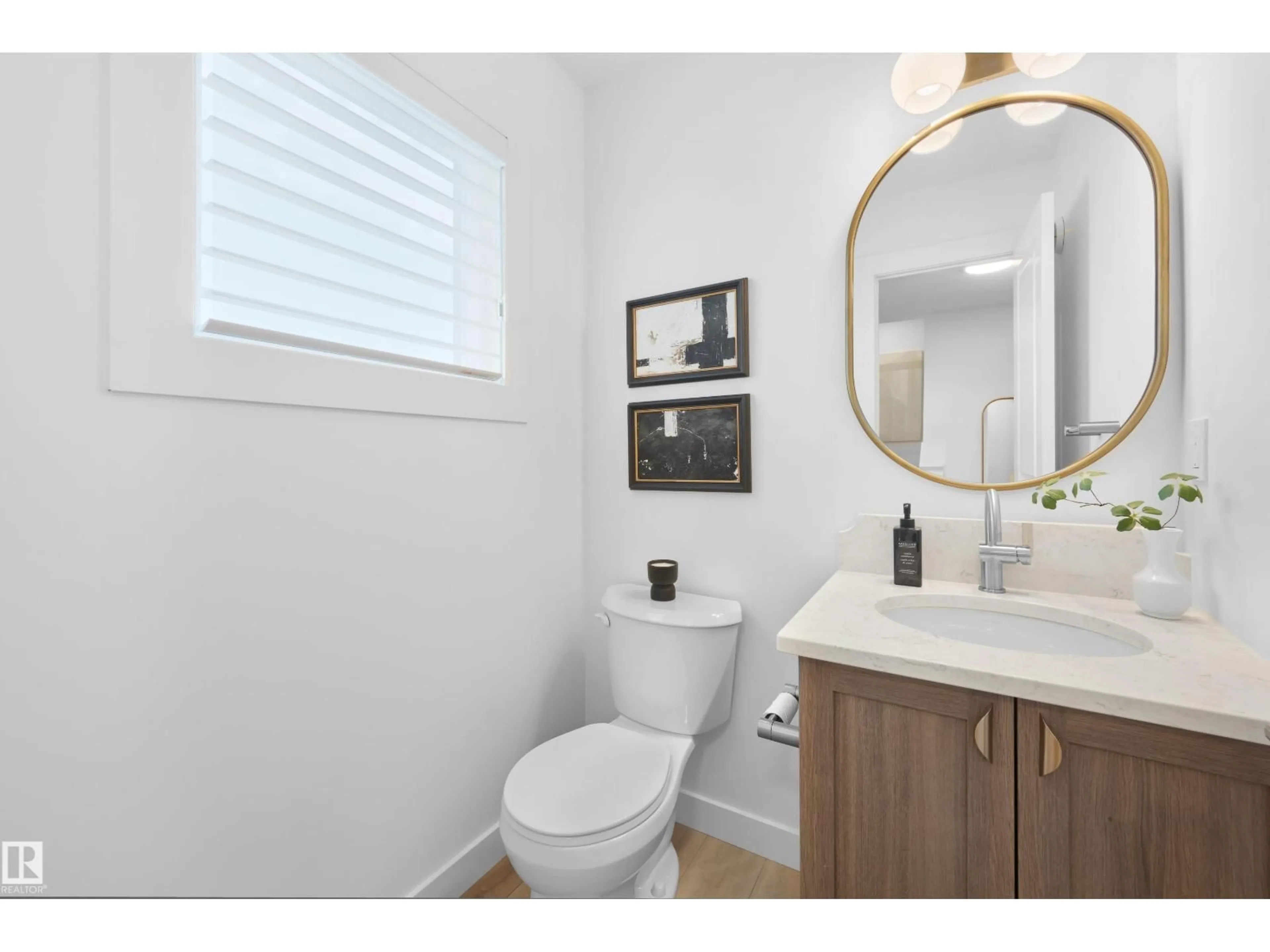 Standard bathroom, unknown for 4165 KINGLET DR, Edmonton Alberta T5S0N8