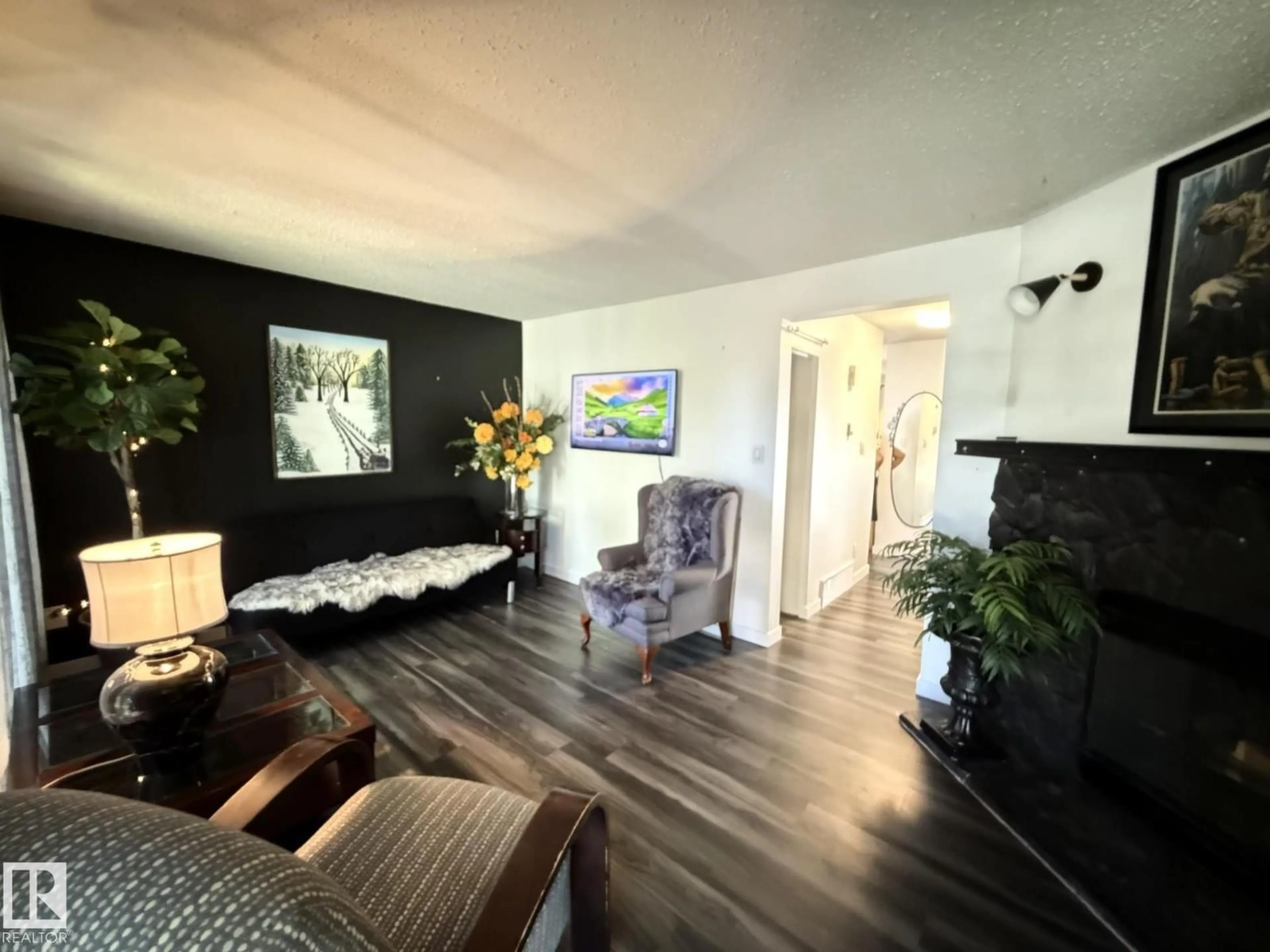 Unknown for 3127 109 ST, Edmonton Alberta T6J3E6