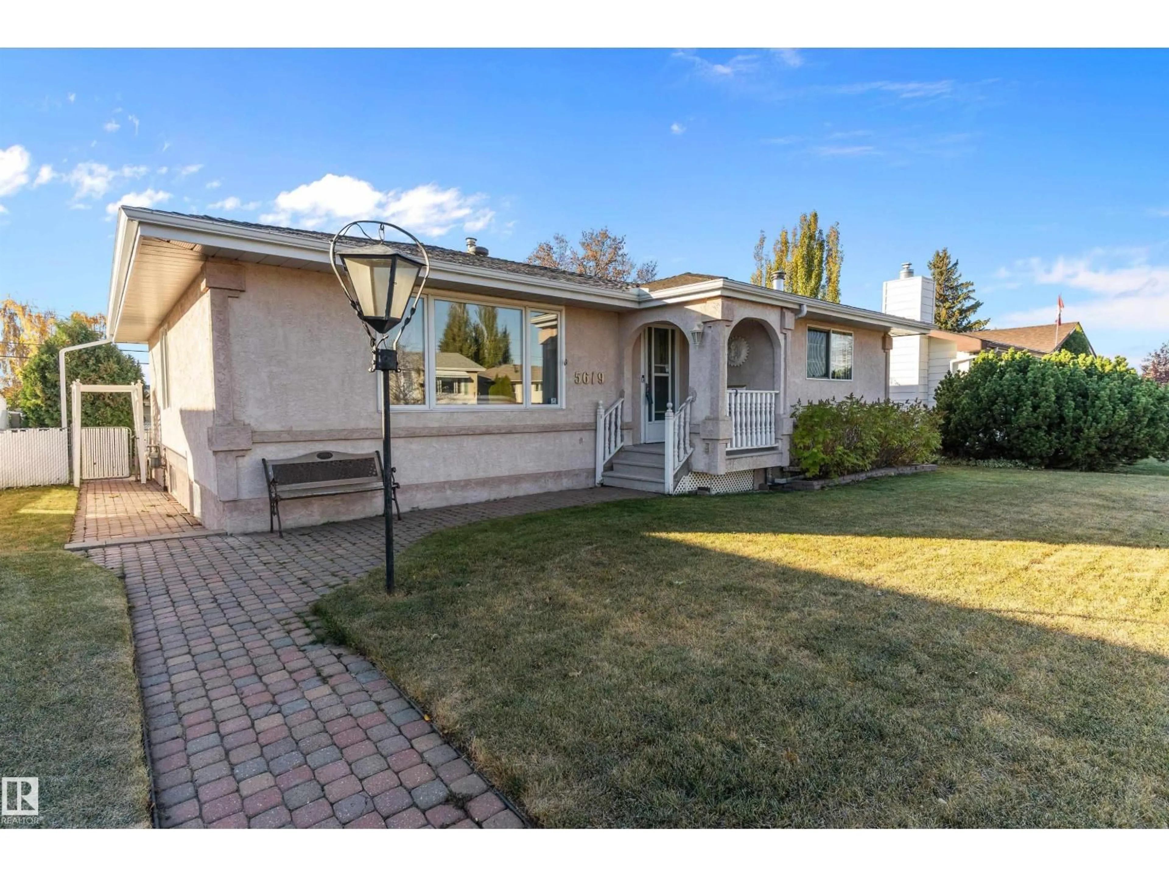 Unknown for 5619 140A AV, Edmonton Alberta T5A1H4