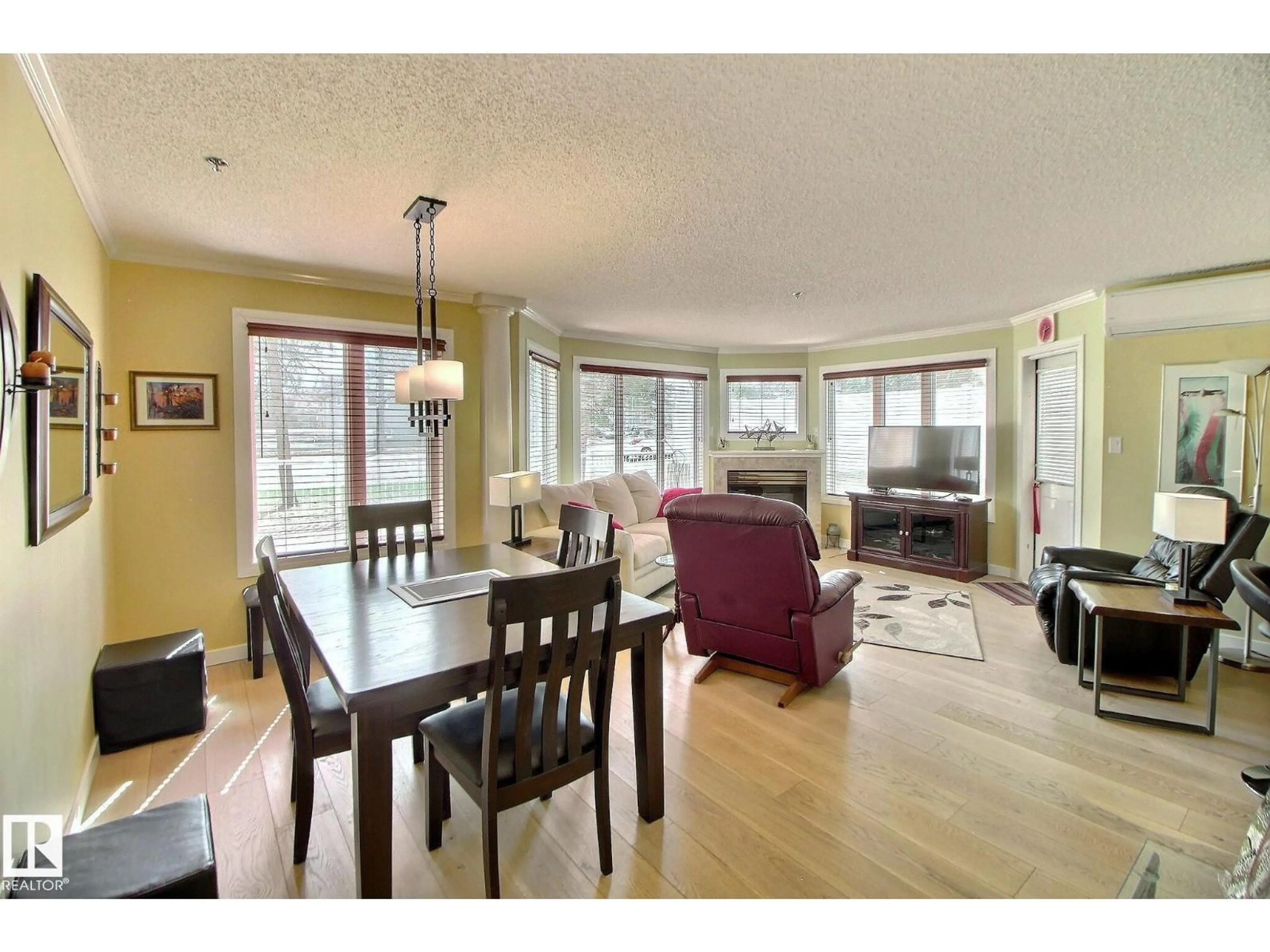 Unknown for #110 - 10610 76 ST, Edmonton Alberta T6A3Y9
