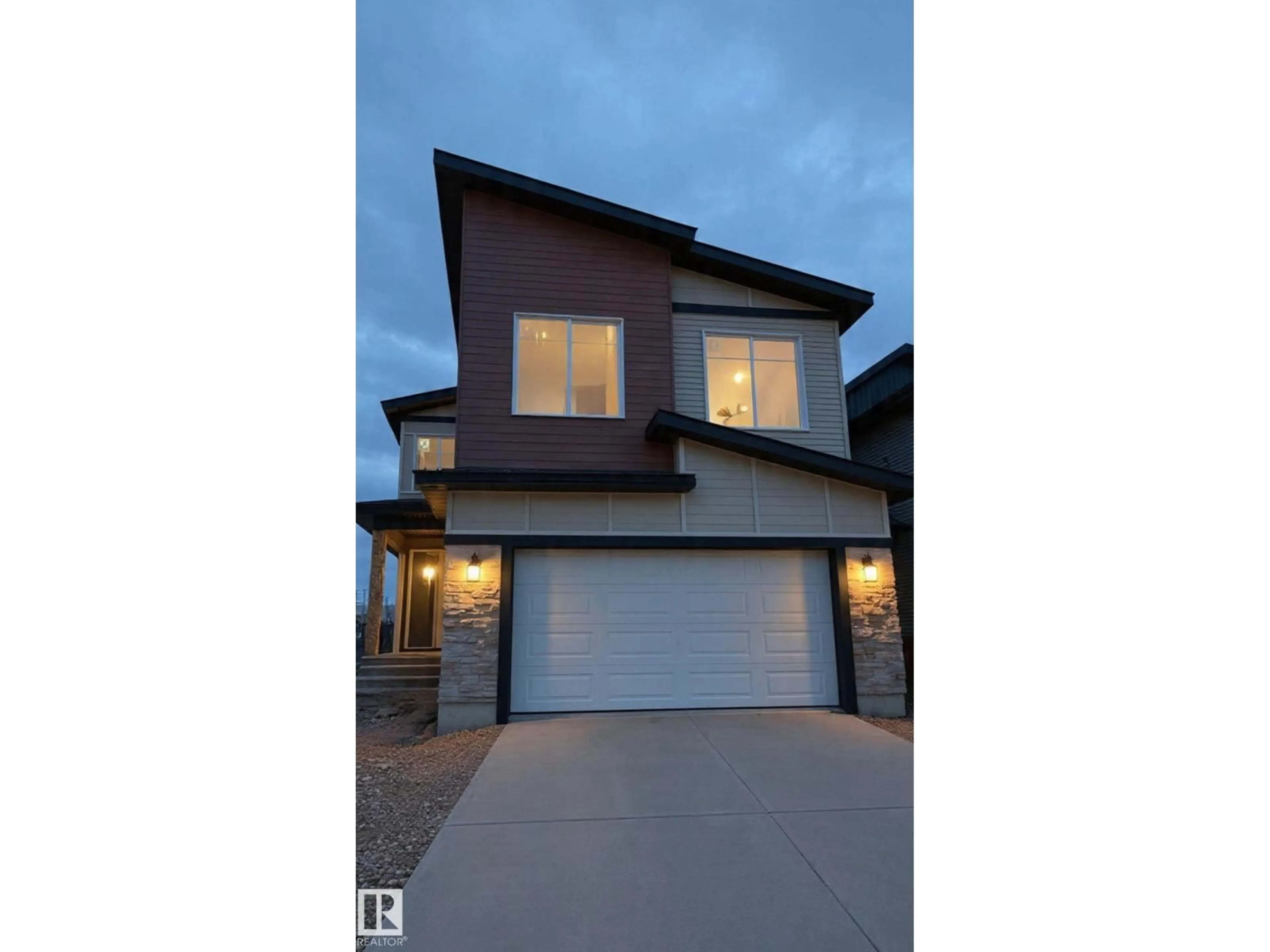 Unknown for 8924 MAYDAY WAY, Edmonton Alberta T6X3E9
