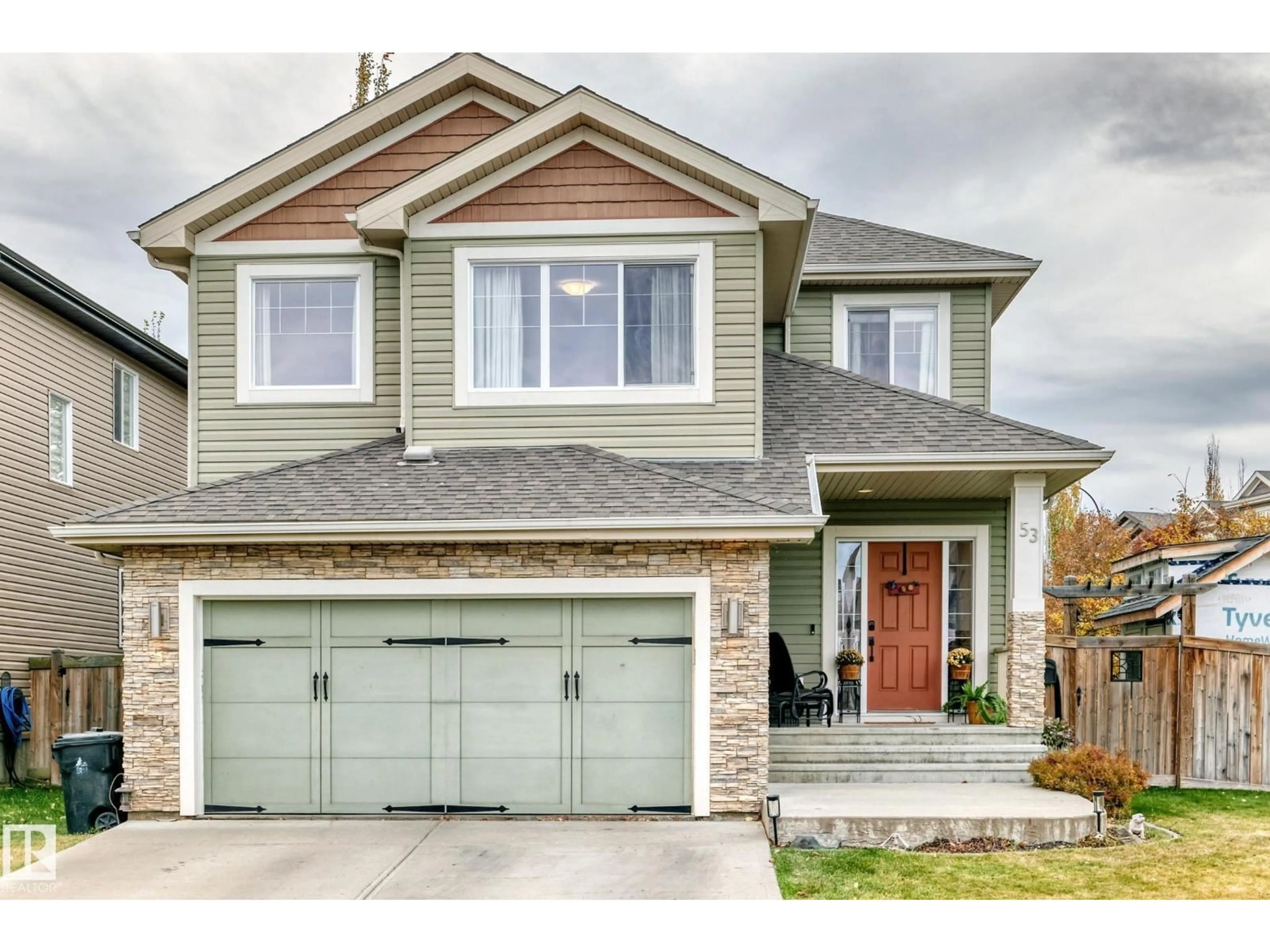 Home with vinyl exterior material, street for 53 VOLETA CO, Spruce Grove Alberta T7X0J8