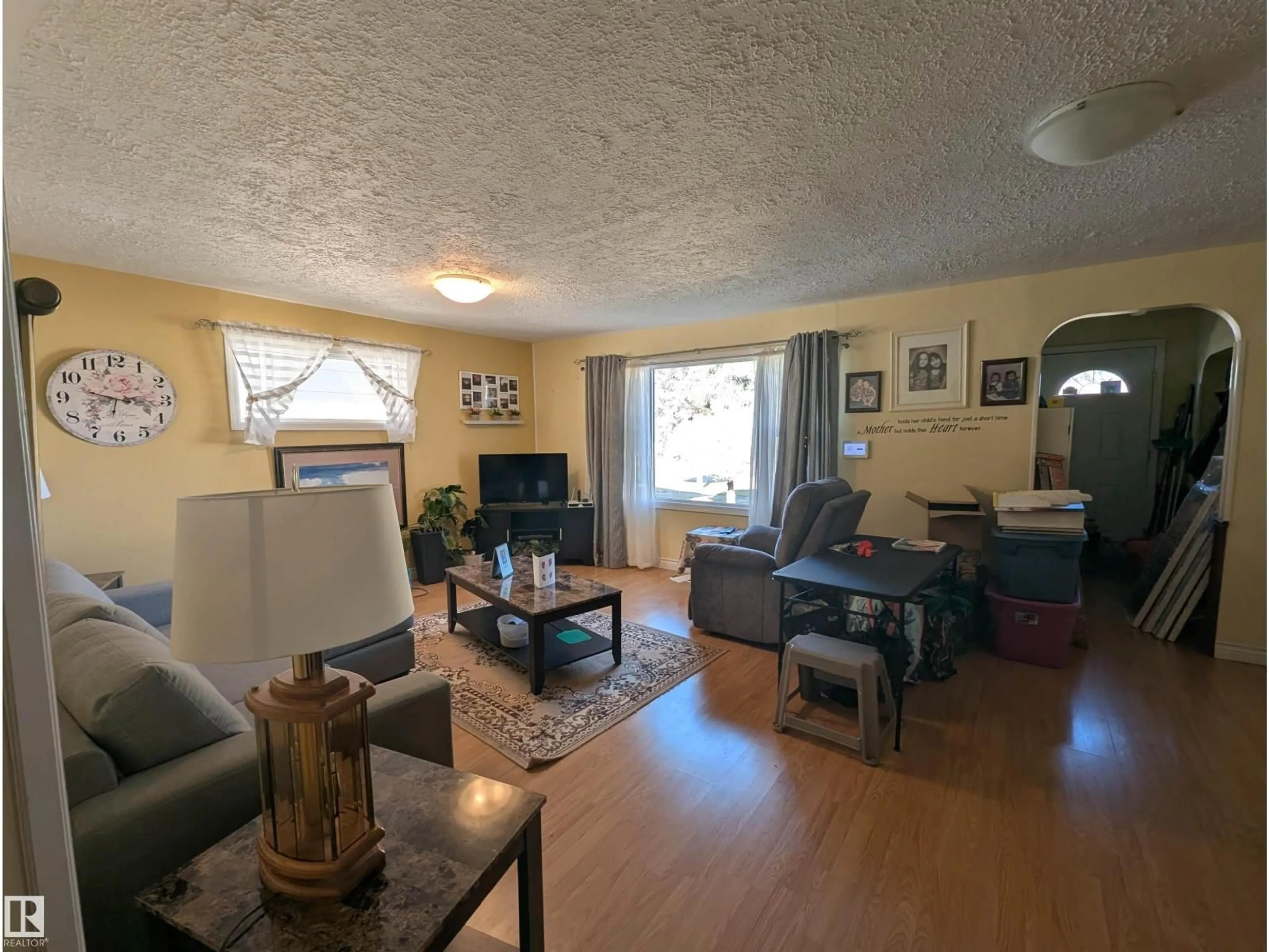 Living room with furniture, unknown for 5035 49 AV, Vilna Alberta T0A3L0