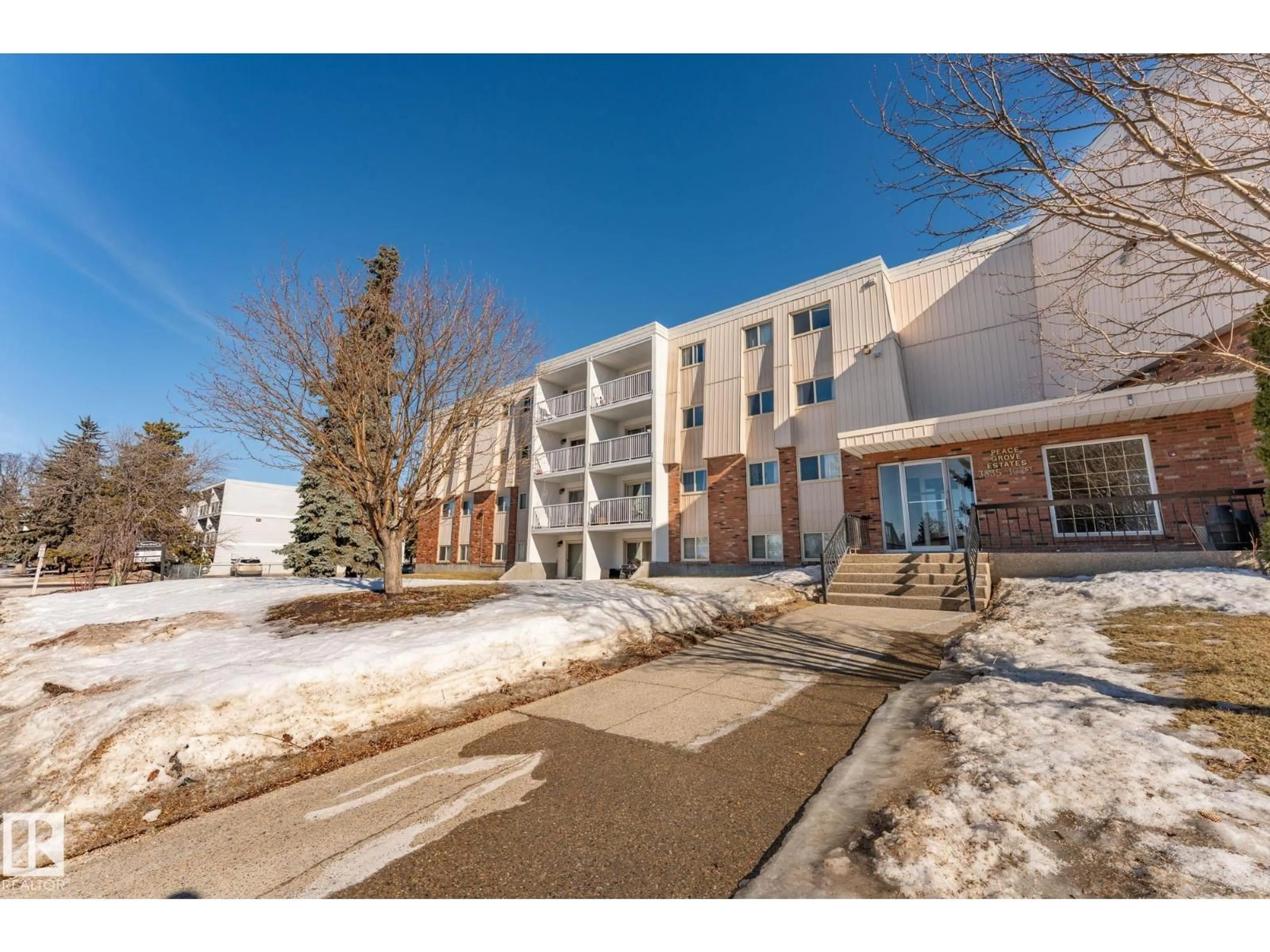 Unknown for 402 - 3835 107 ST, Edmonton Alberta T6N2N7