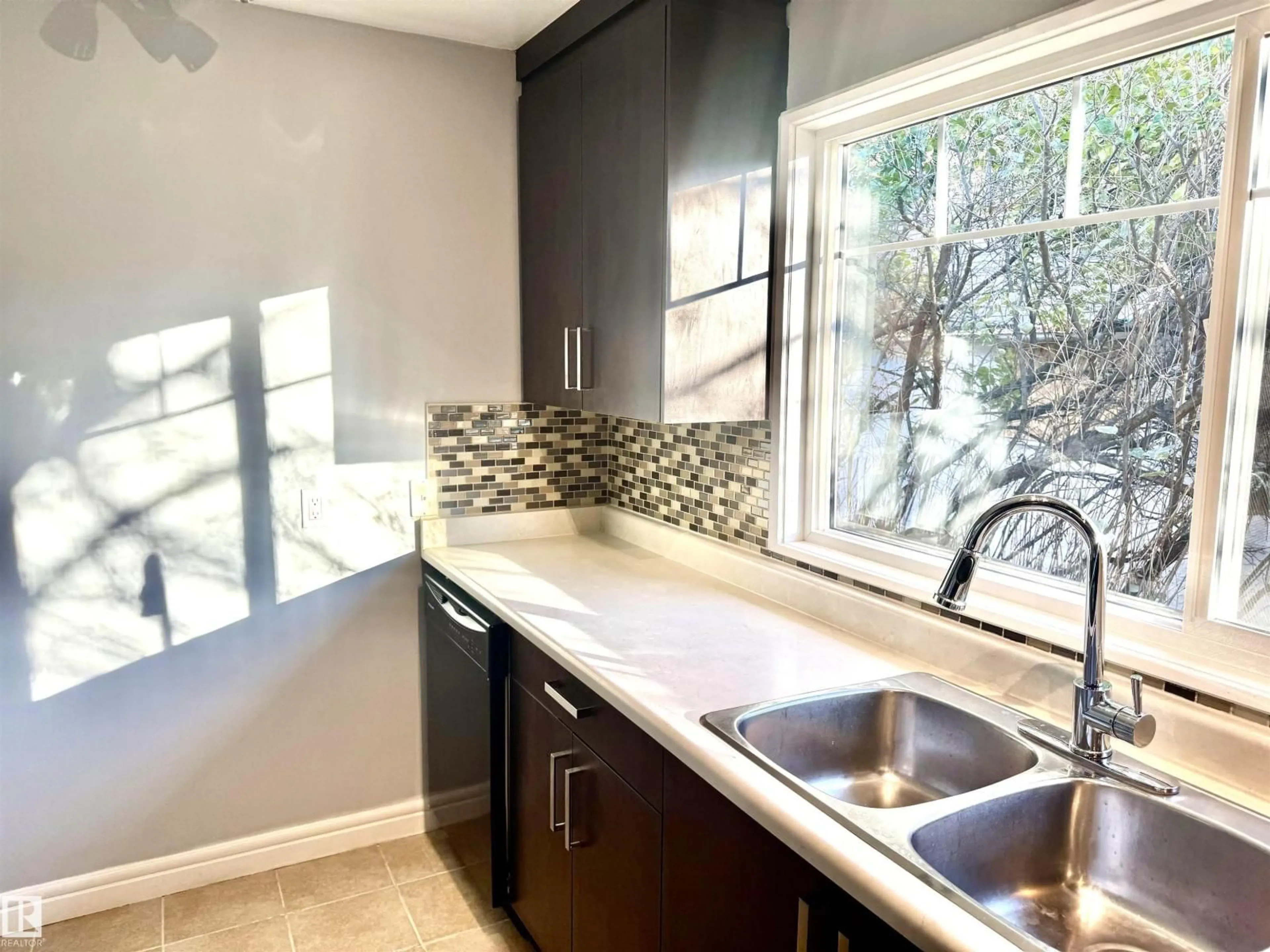 Contemporary kitchen, ceramic/tile floor for NW - 10331 153 ST, Edmonton Alberta T5P2B7