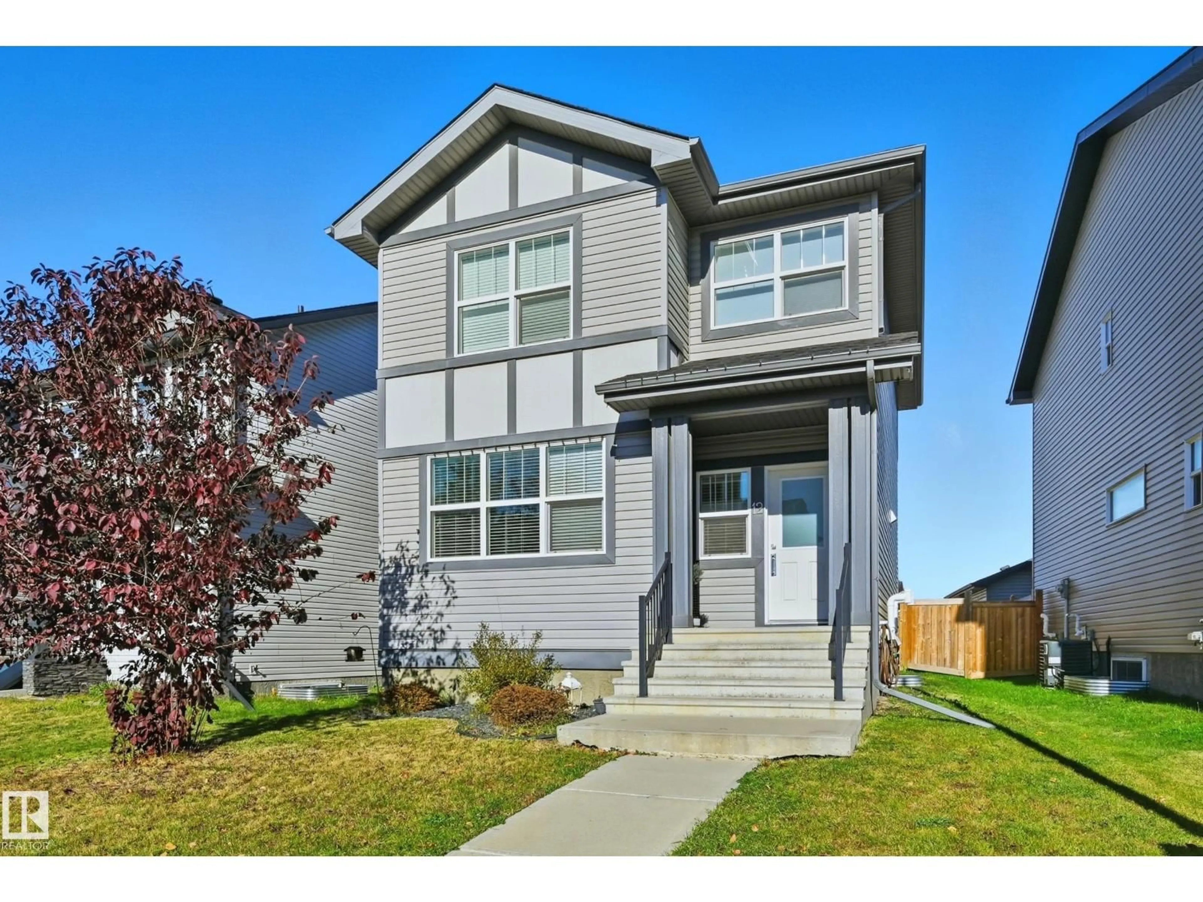 Home with vinyl exterior material, street for 12 HARRISON, Spruce Grove Alberta T7X0A5