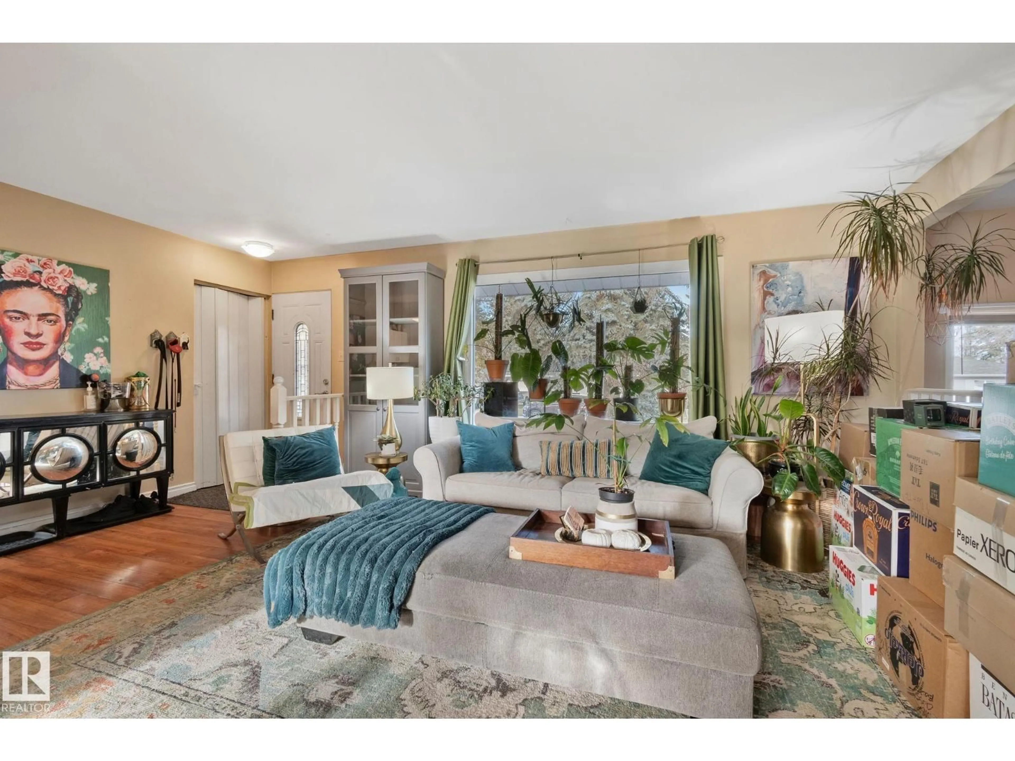 Living room with furniture, unknown for 367 EVERGREEN ST, Sherwood Park Alberta T8A1J9