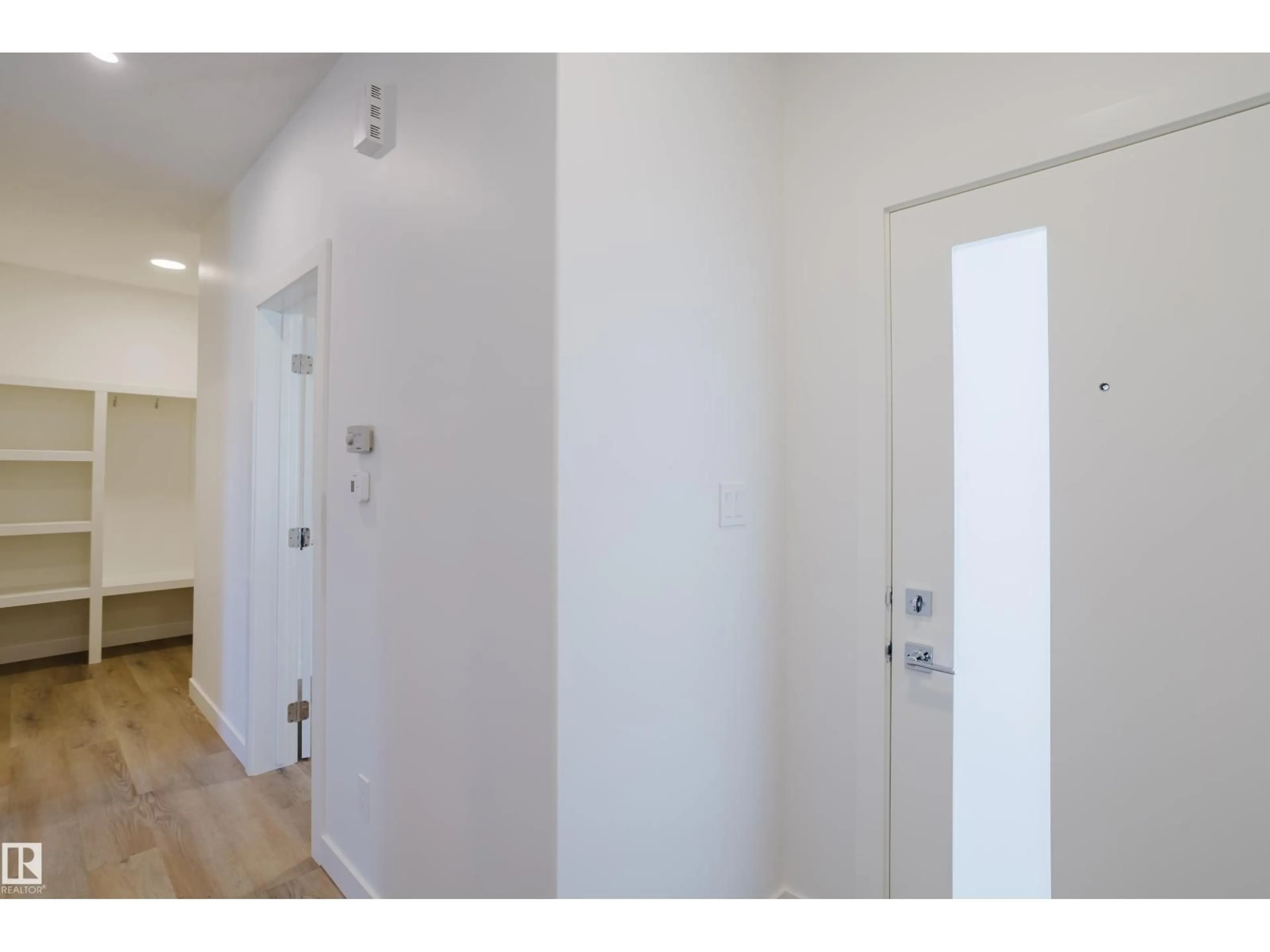 Indoor entryway for 132 MITCHELL BN, Leduc Alberta T9E1T5