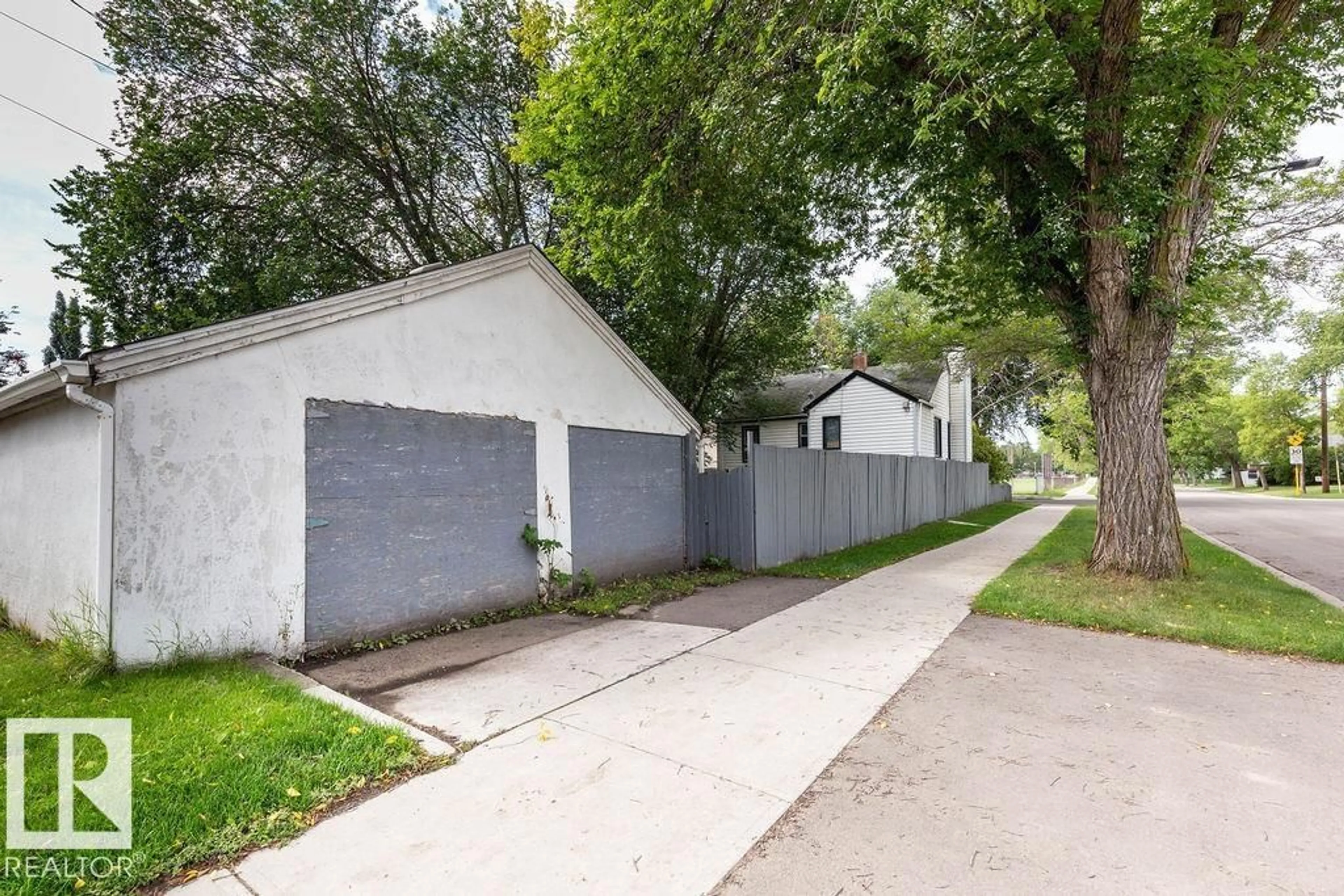 Unknown for NW - 11551 68 ST, Edmonton Alberta T5B1P2