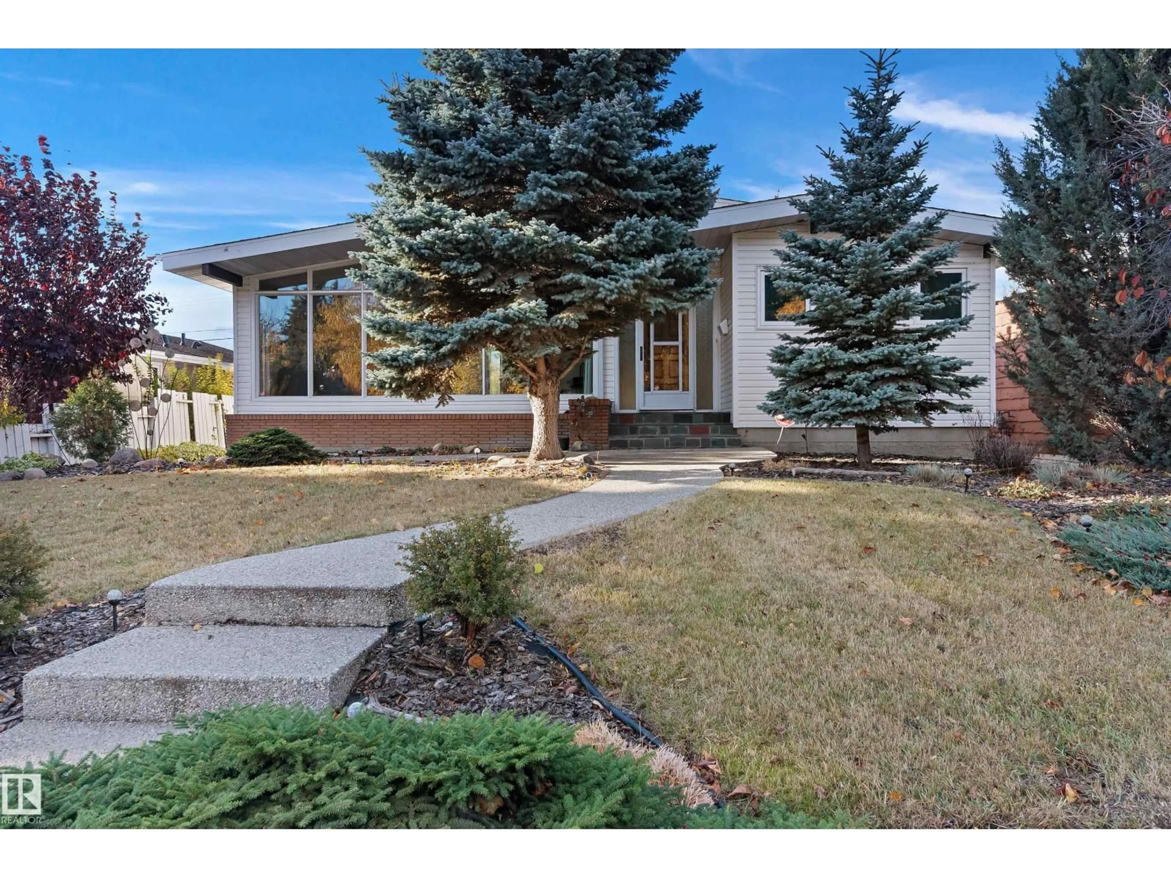 Unknown for 9708 64 ST, Edmonton Alberta T6B1R3