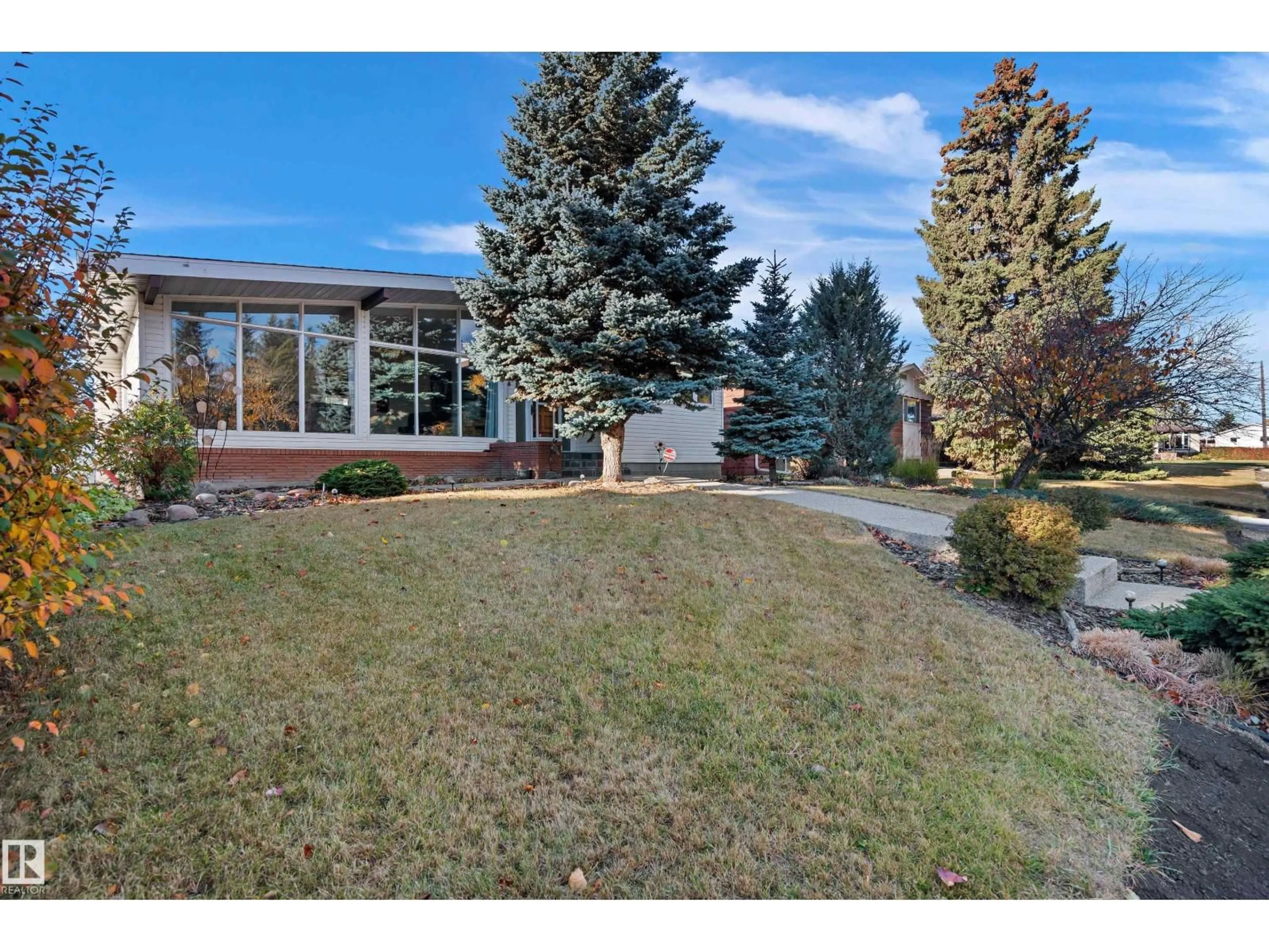 Unknown for 9708 64 ST, Edmonton Alberta T6B1R3