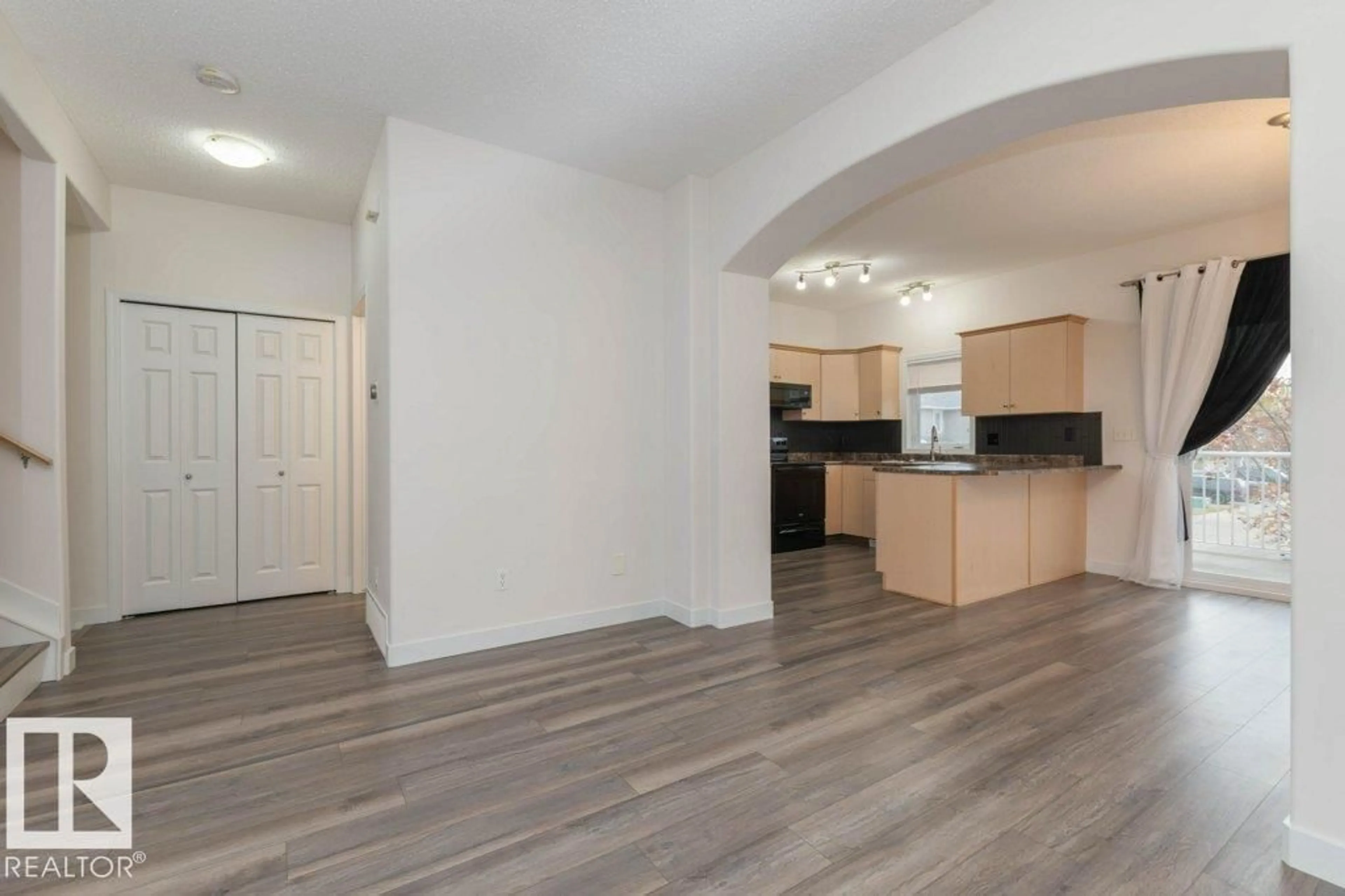 Unknown for 24 - 5102 30 AV, Beaumont Alberta T4X0A9