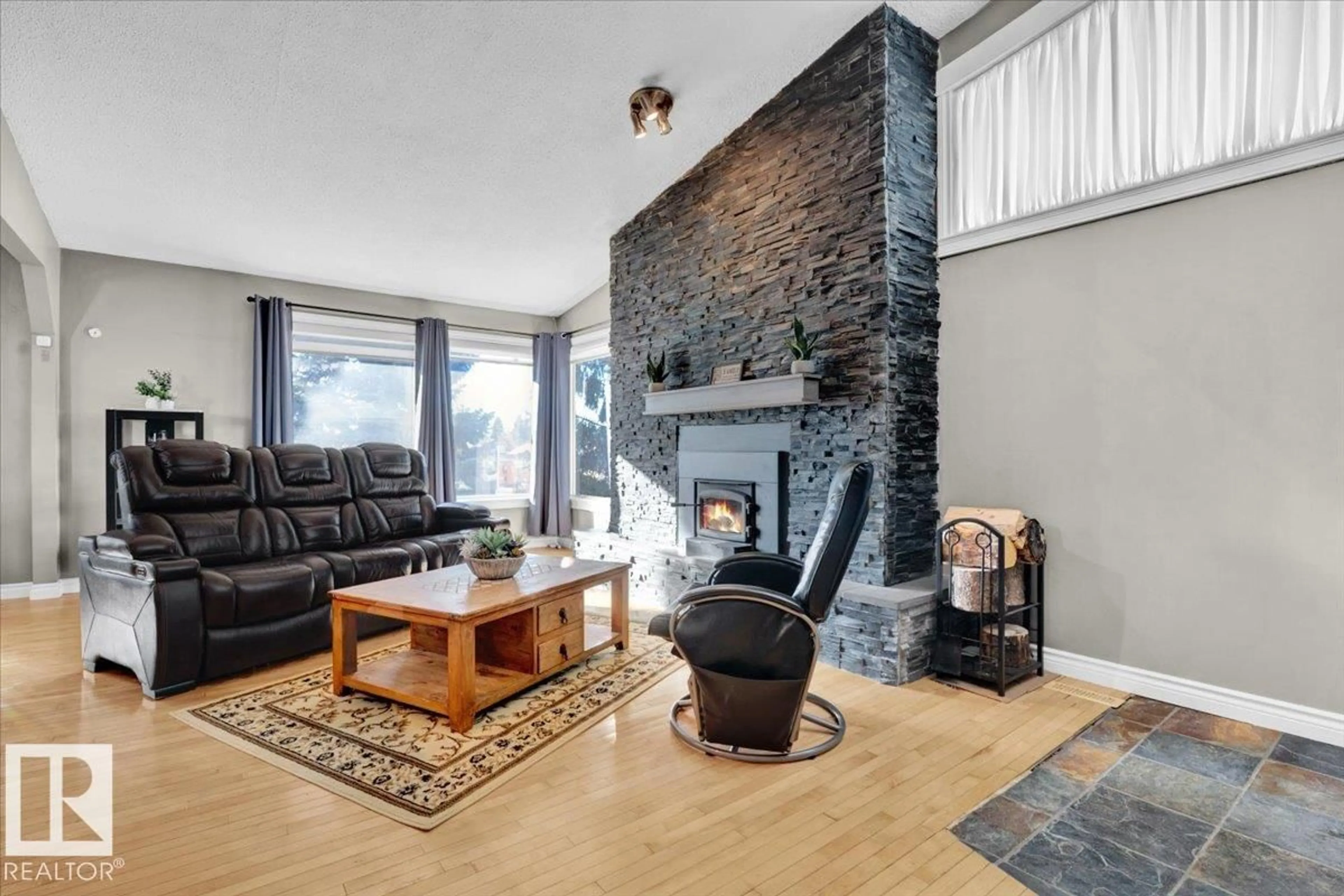 Living room with furniture, unknown for 9403 62 ST, Edmonton Alberta T6B1P3