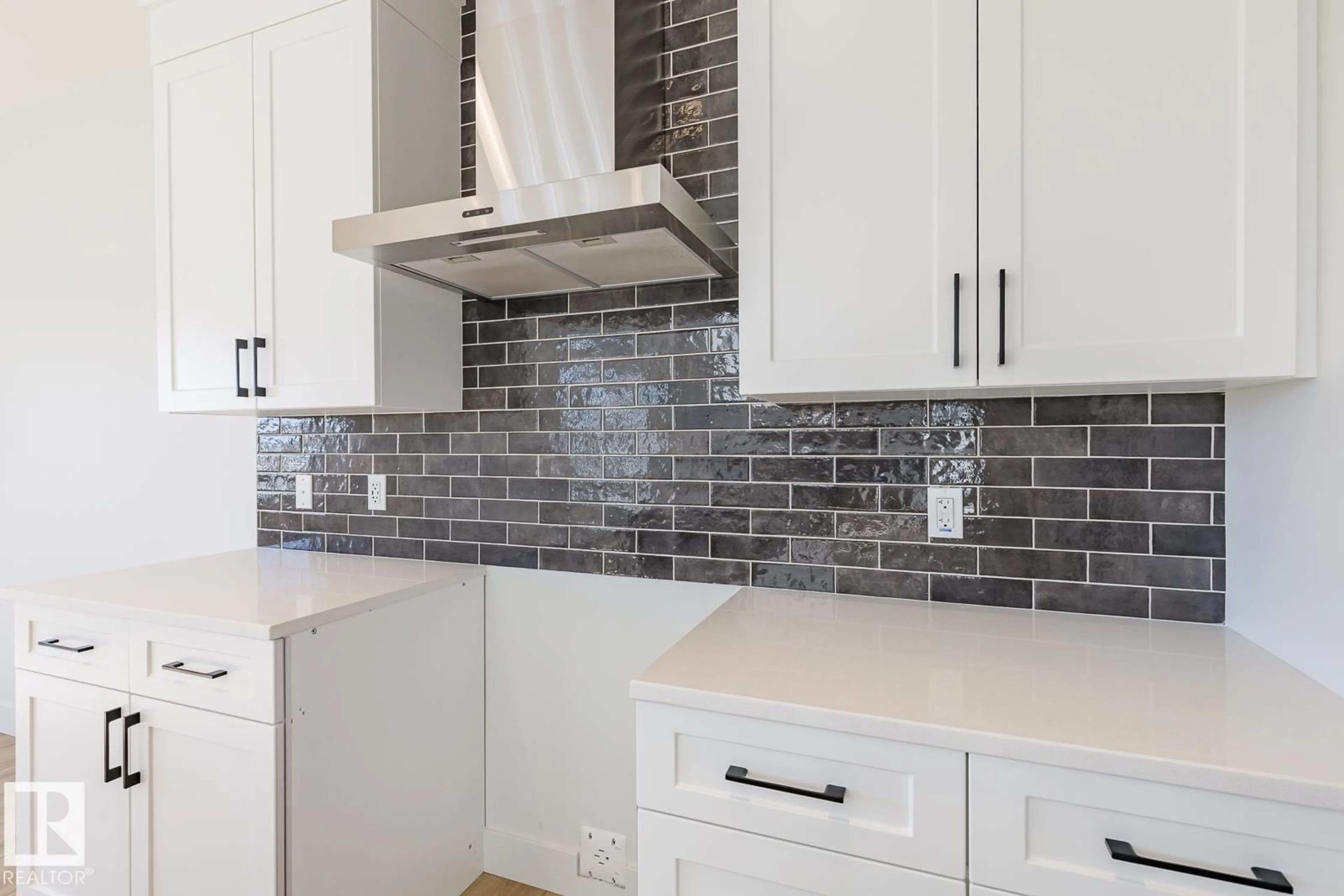 Contemporary kitchen, ceramic/tile floor for SW - 1603 157 ST, Edmonton Alberta T6W4J8