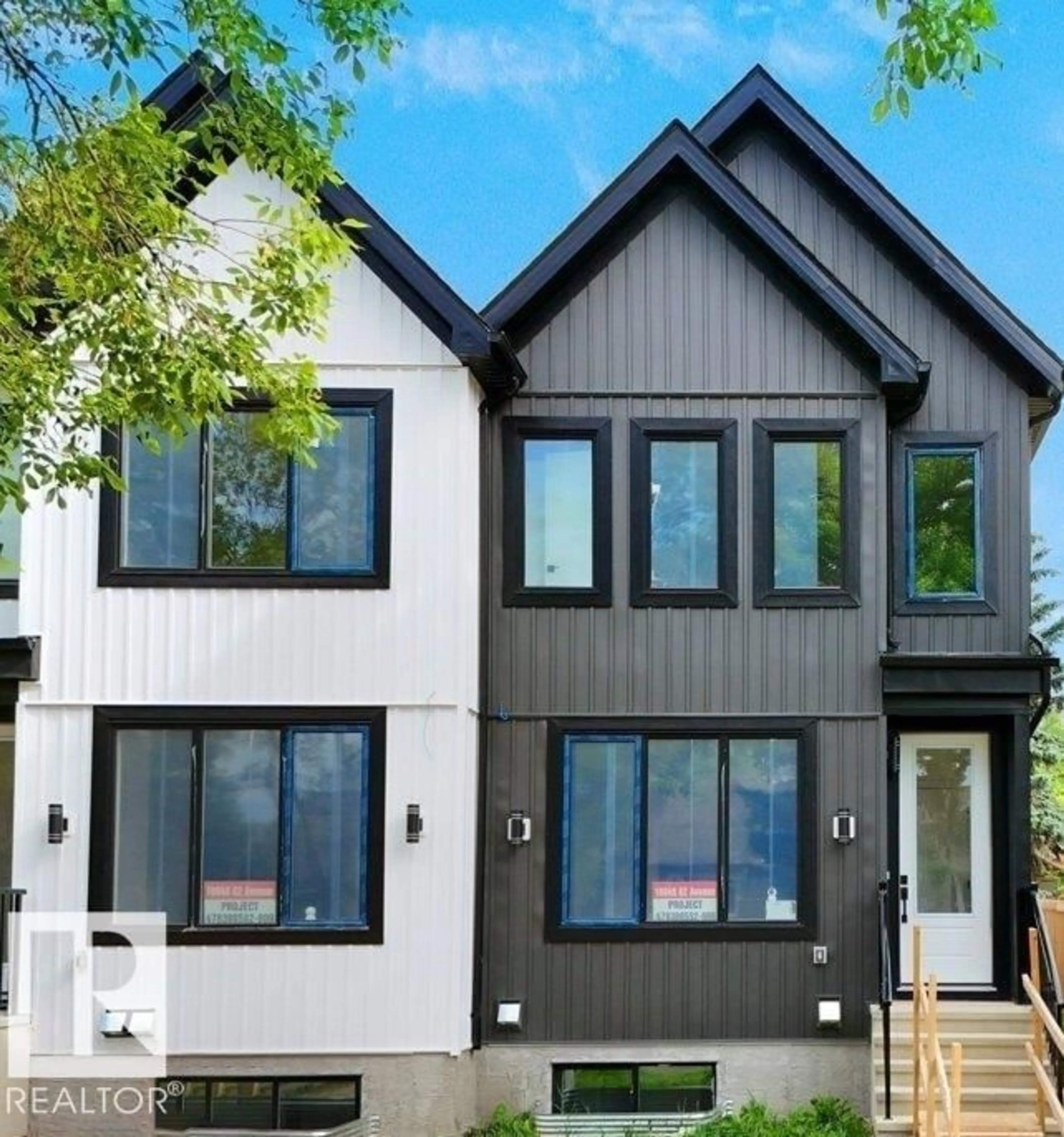 Home with vinyl exterior material, street for 10946 62 AV, Edmonton Alberta T6H1N2