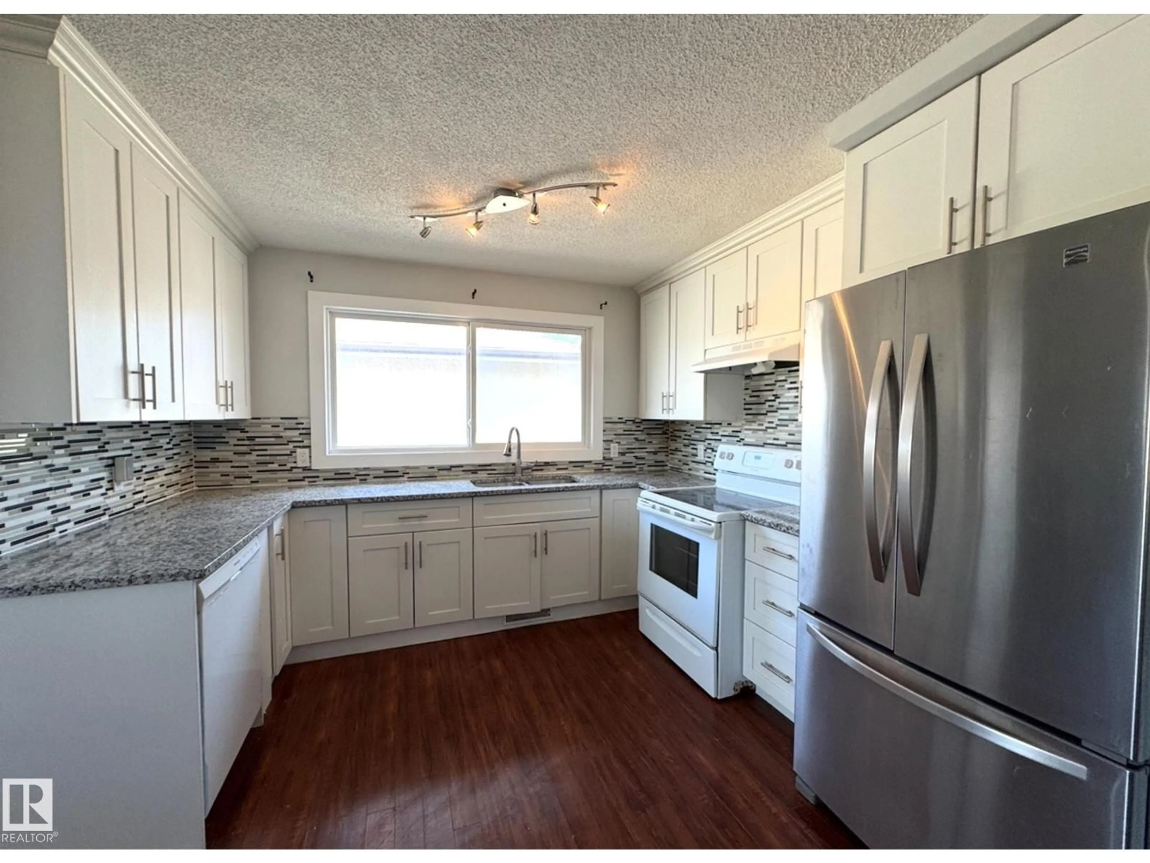 Standard kitchen, wood/laminate floor for 8815 140 AV, Edmonton Alberta T5E2C8