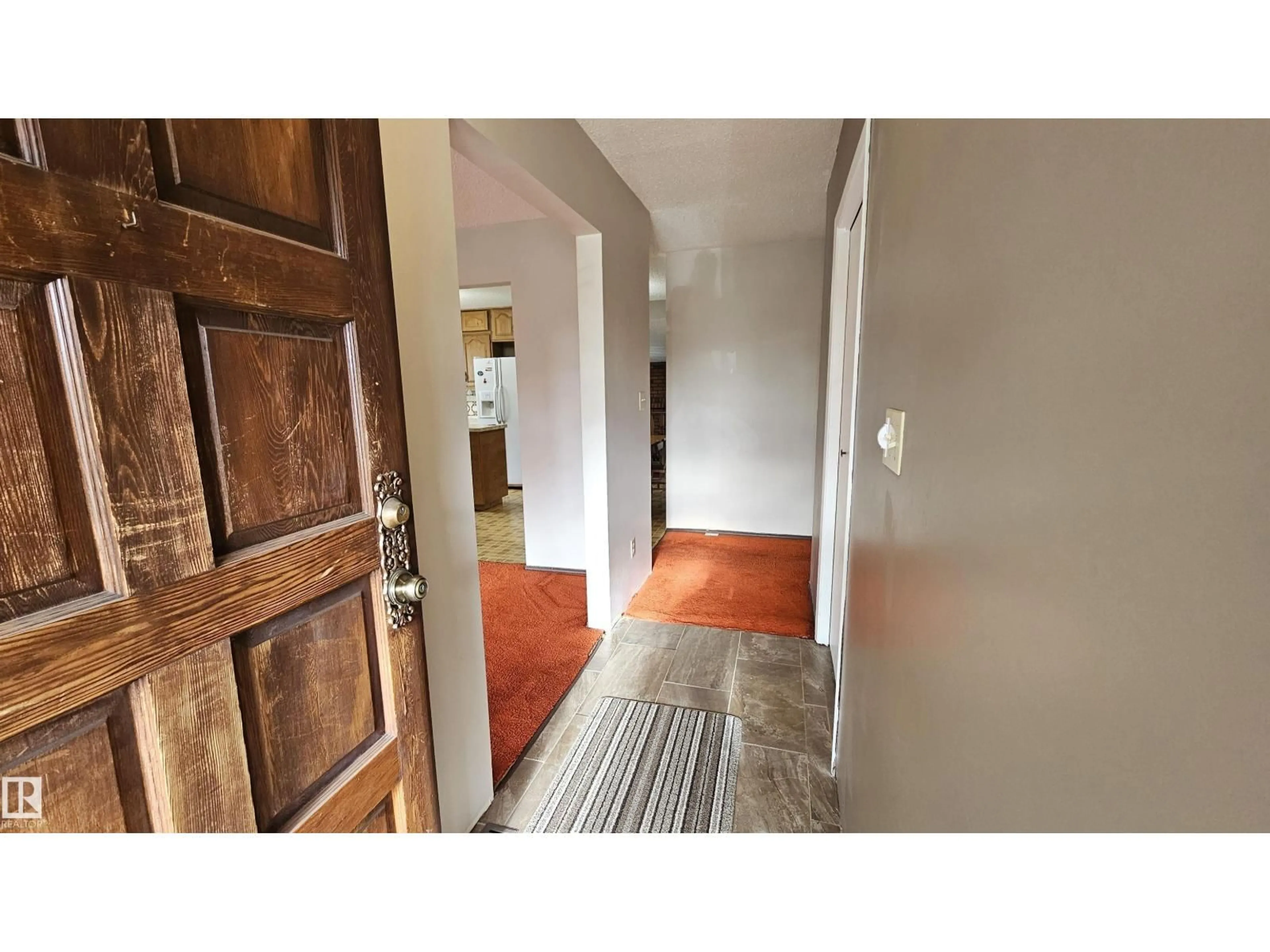 Unknown for 1817 65 ST, Edmonton Alberta T6L1N1