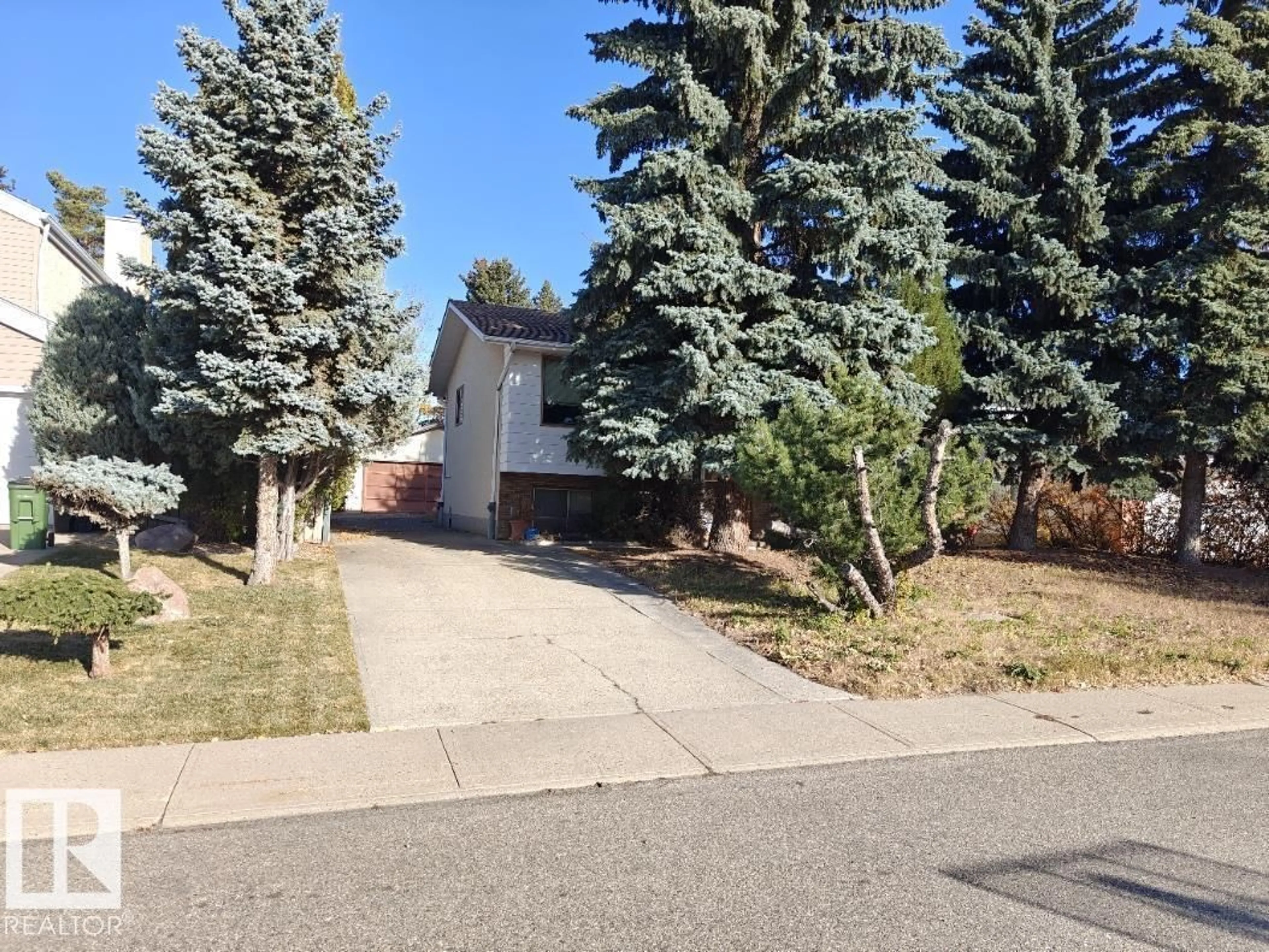 Unknown for 6808 11 AV, Edmonton Alberta T6K3J5