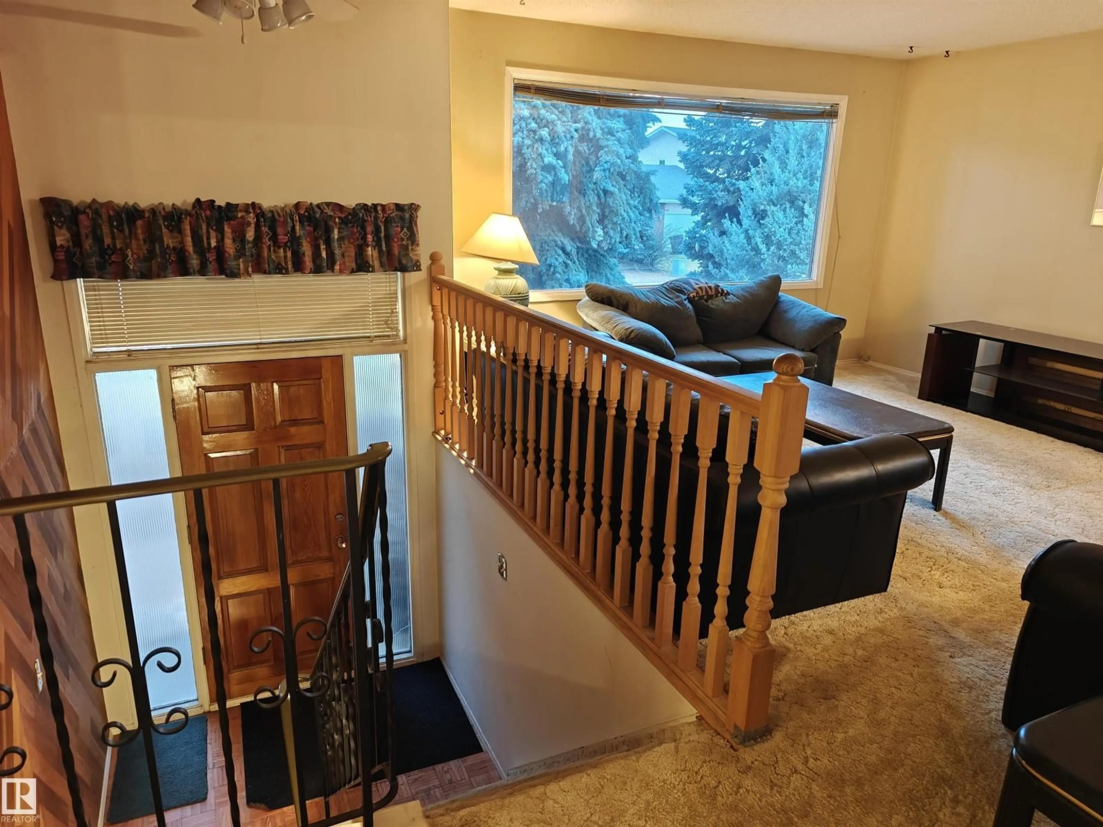 Unknown for 6808 11 AV, Edmonton Alberta T6K3J5