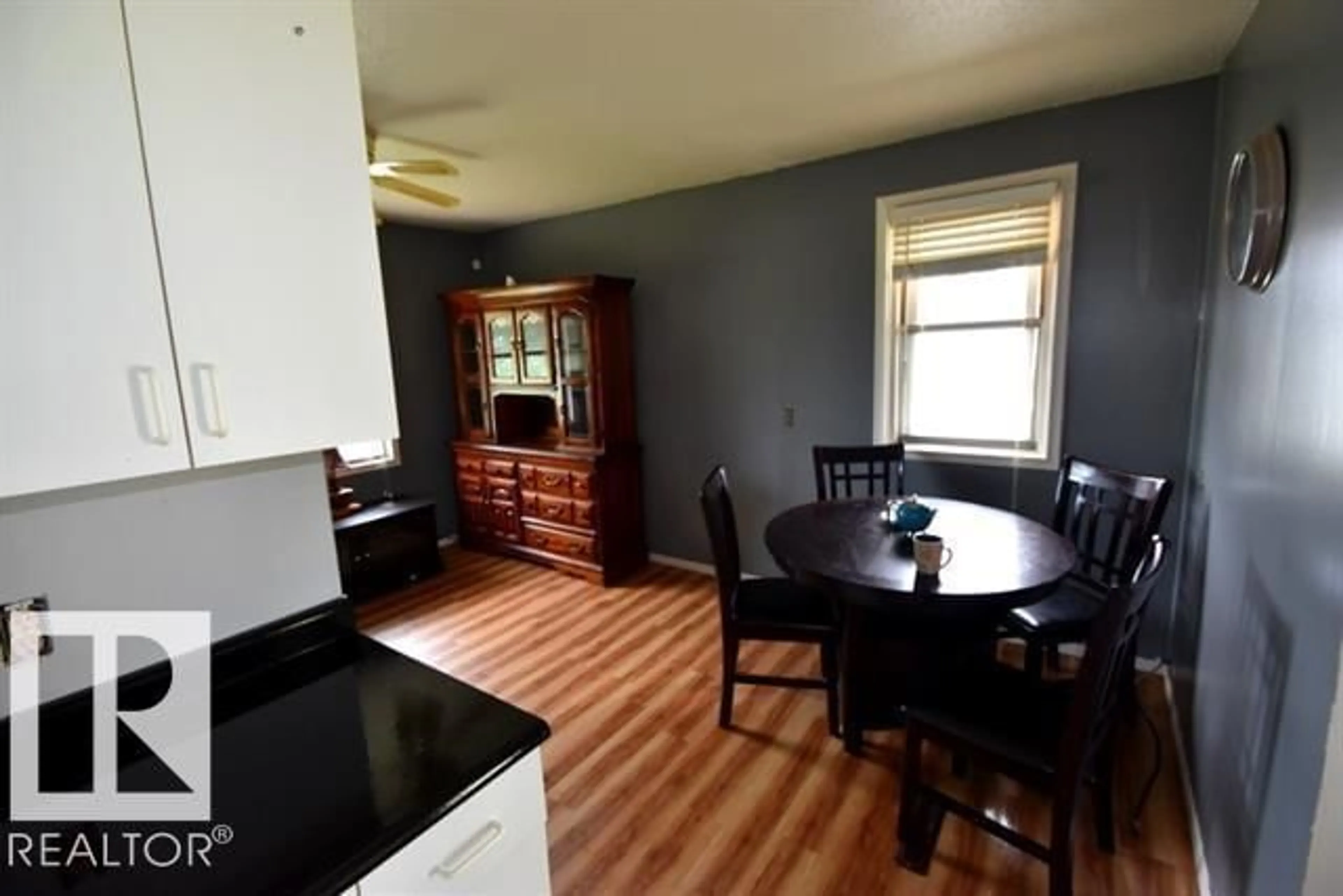A pic of a room for 5012 49 AVENUE, Vilna Alberta T0A3L0