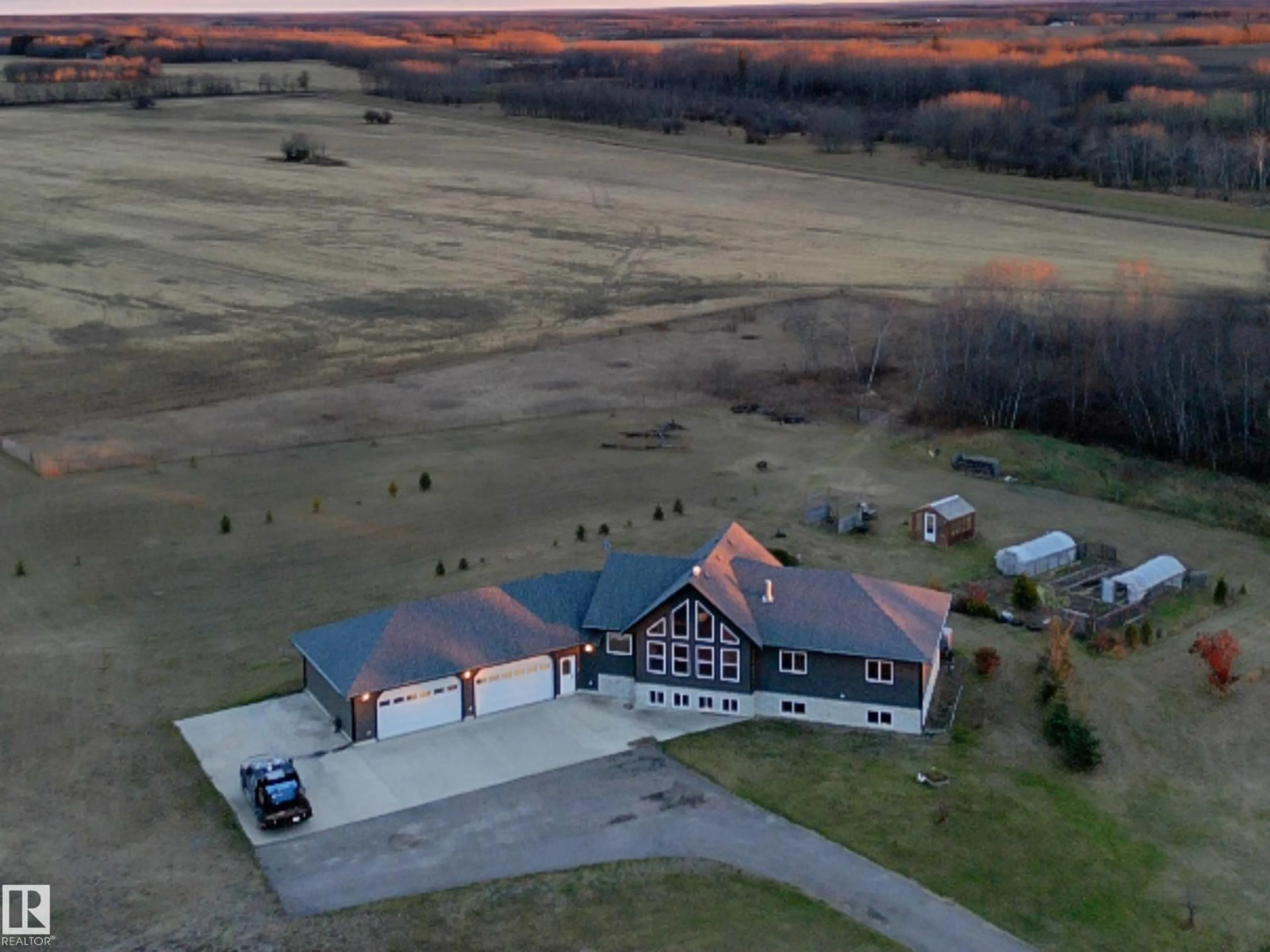 A pic from outside/outdoor area/front of a property/back of a property/a pic from drone, building for 62515 RANGE ROAD 444, Rural Bonnyville M.D. Alberta T0V0B0