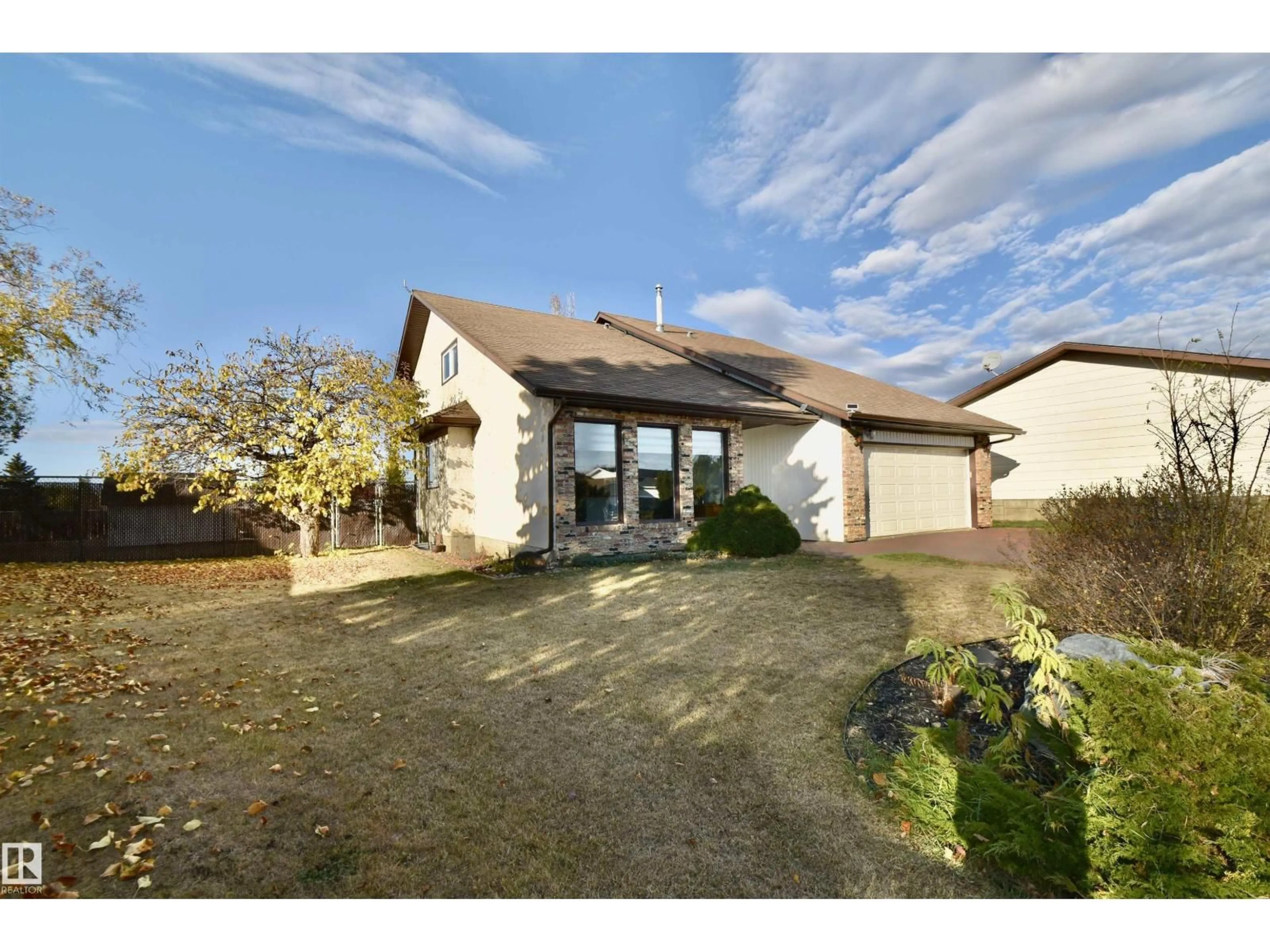 A pic from outside/outdoor area/front of a property/back of a property/a pic from drone, street for 5202 55A ST, St. Paul Town Alberta T0A3A1