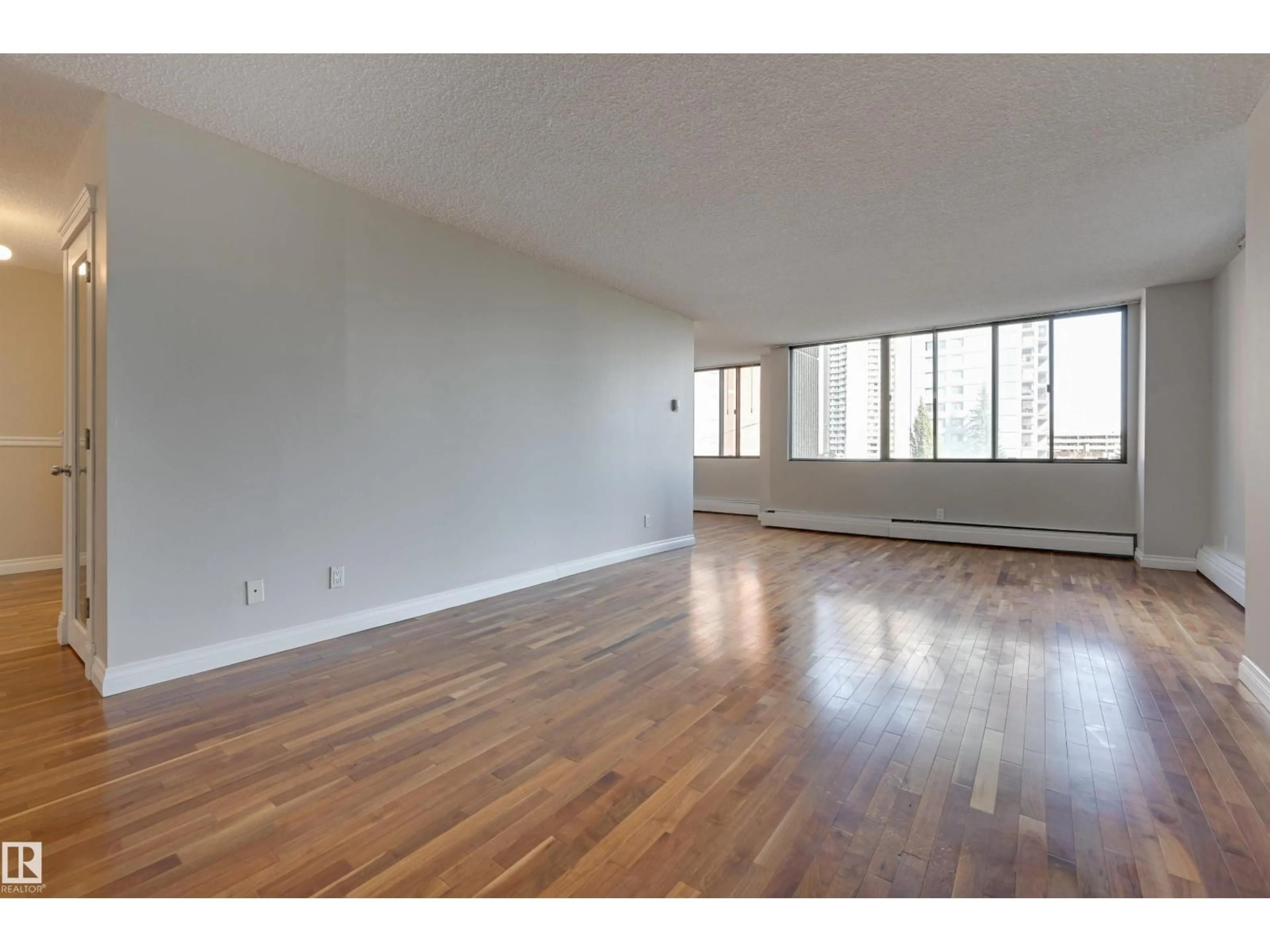 A pic of a room for #301 - 9921 104 ST, Edmonton Alberta T5K2K3