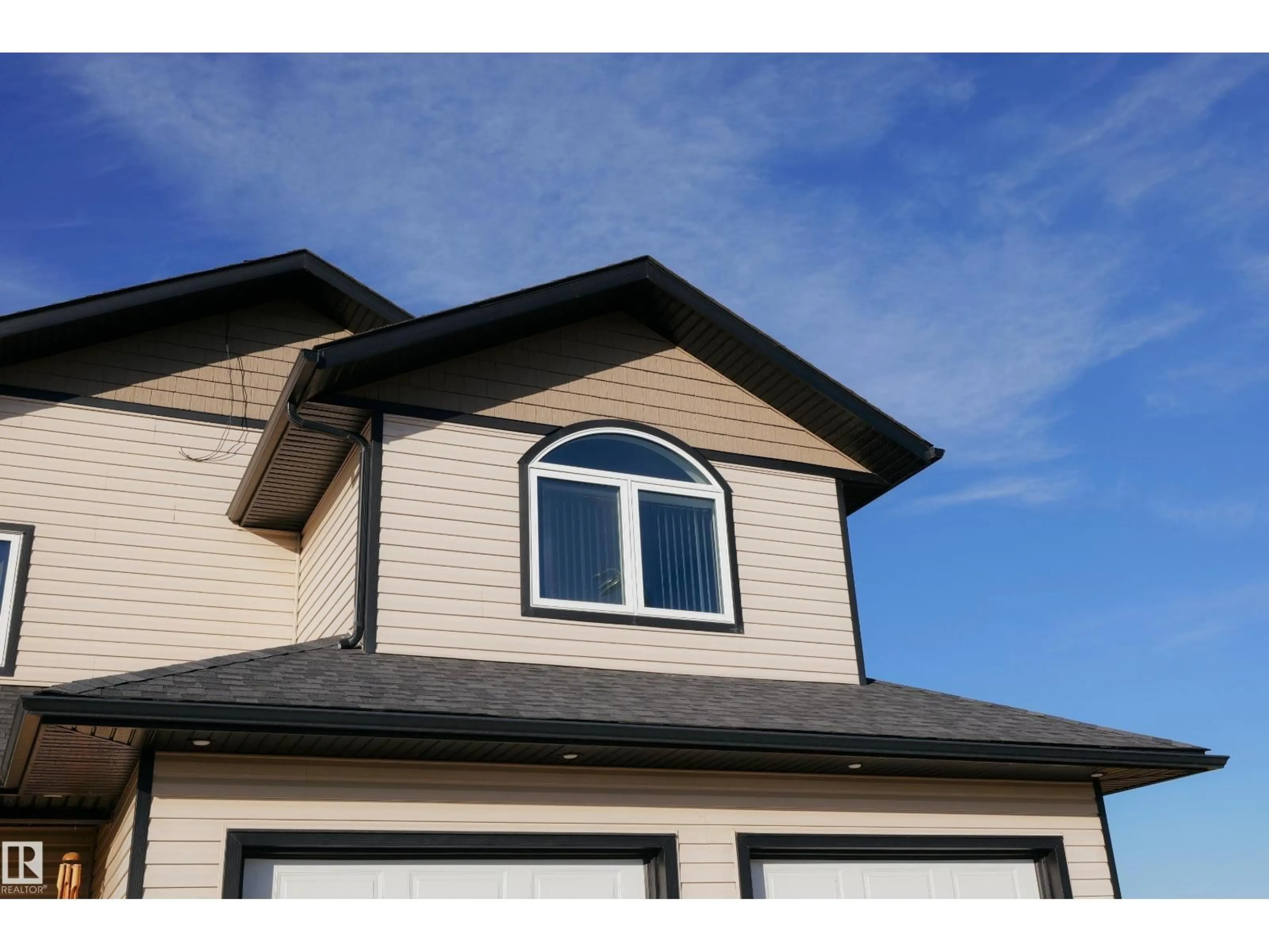Home with vinyl exterior material, building for 5902 44 STREET, Barrhead Alberta T7N0A4