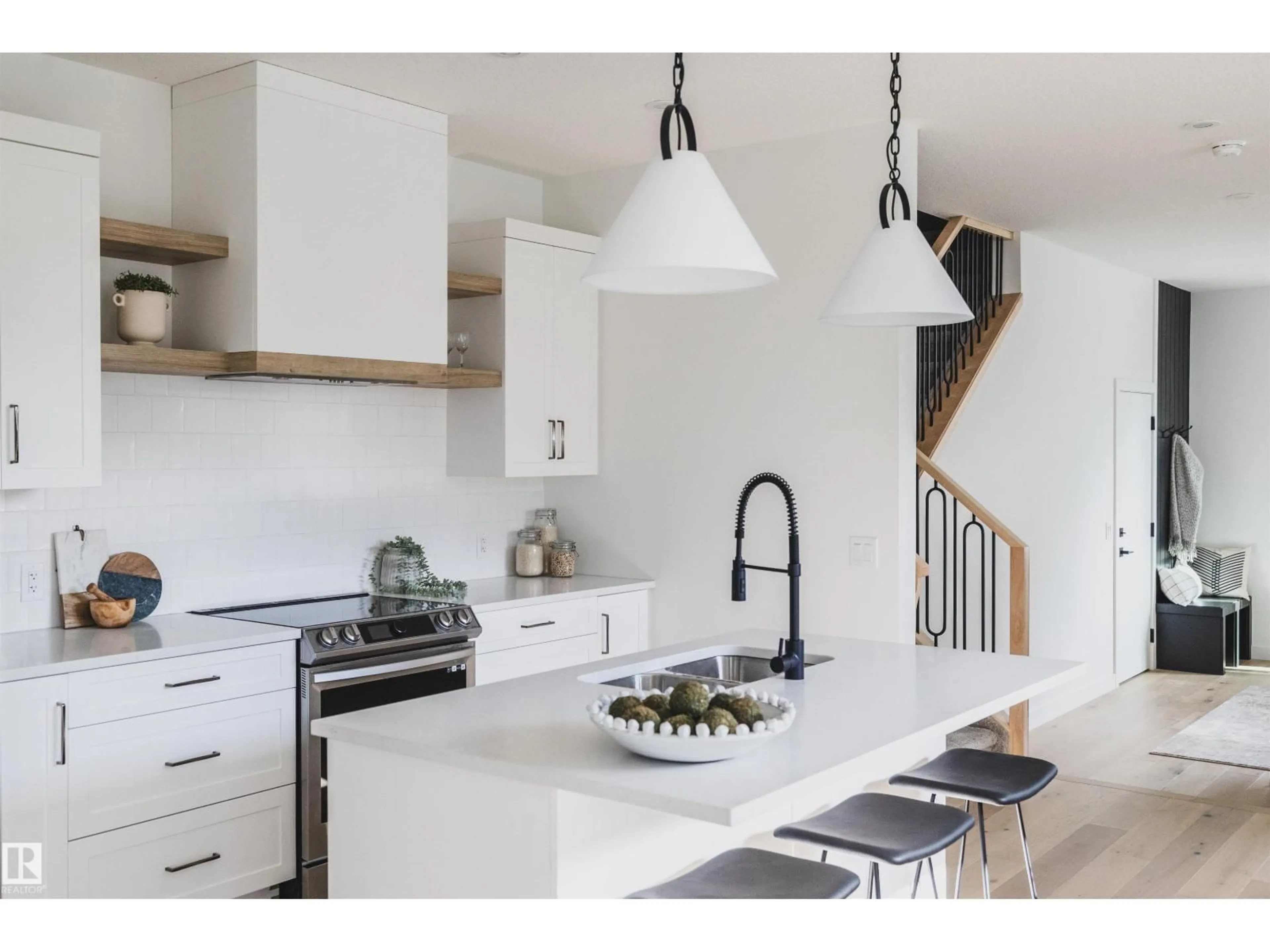 Open concept kitchen, ceramic/tile floor for 4216 121 ST NW, Edmonton Alberta T6J1Y8