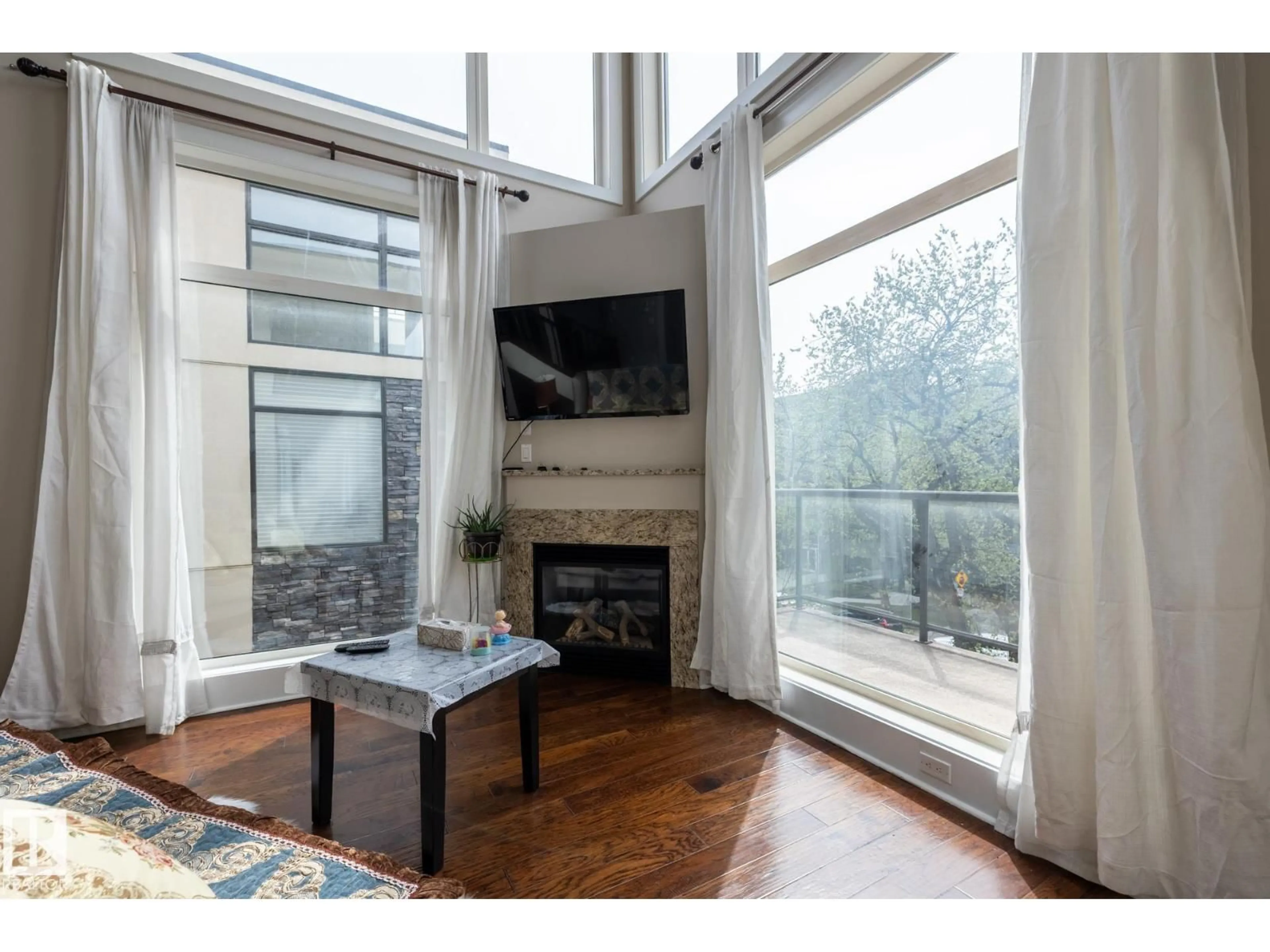 Unknown for #37 - 11518 76 AV, Edmonton Alberta T6G0K7