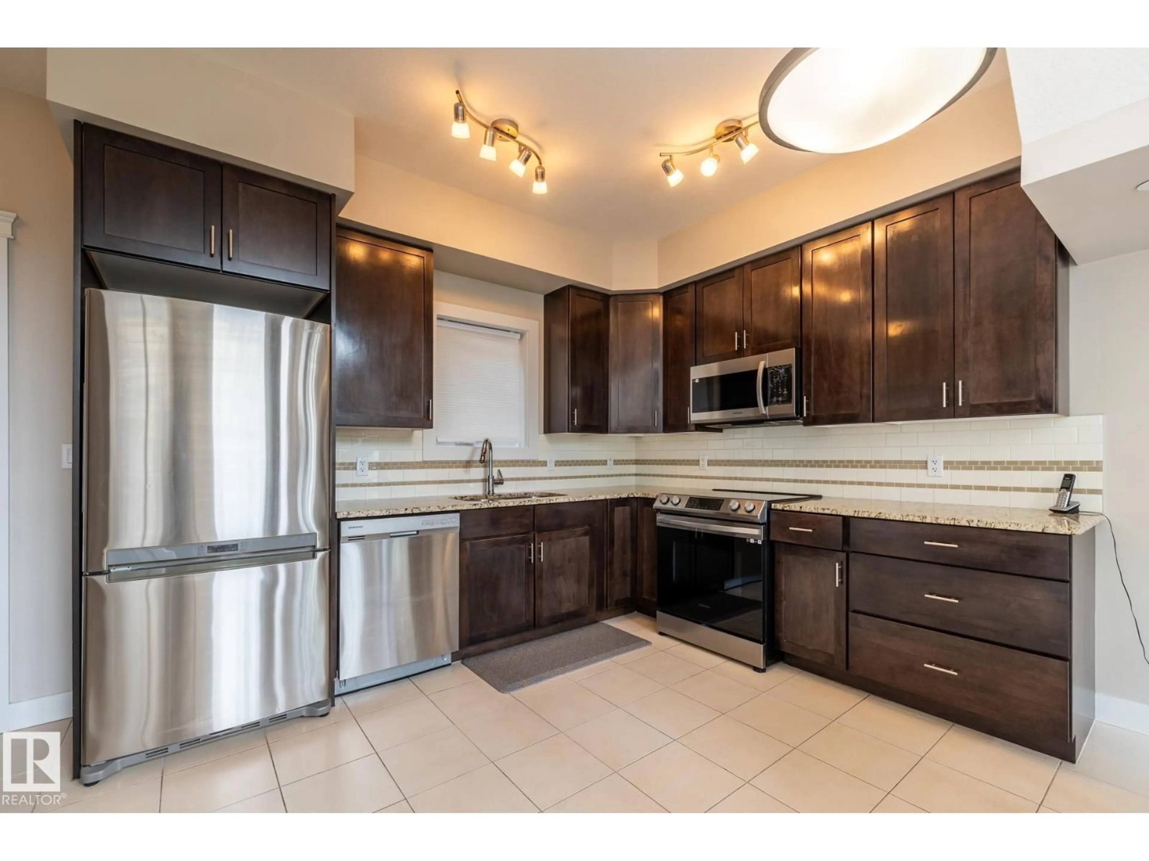 Standard kitchen, unknown for #37 - 11518 76 AV, Edmonton Alberta T6G0K7