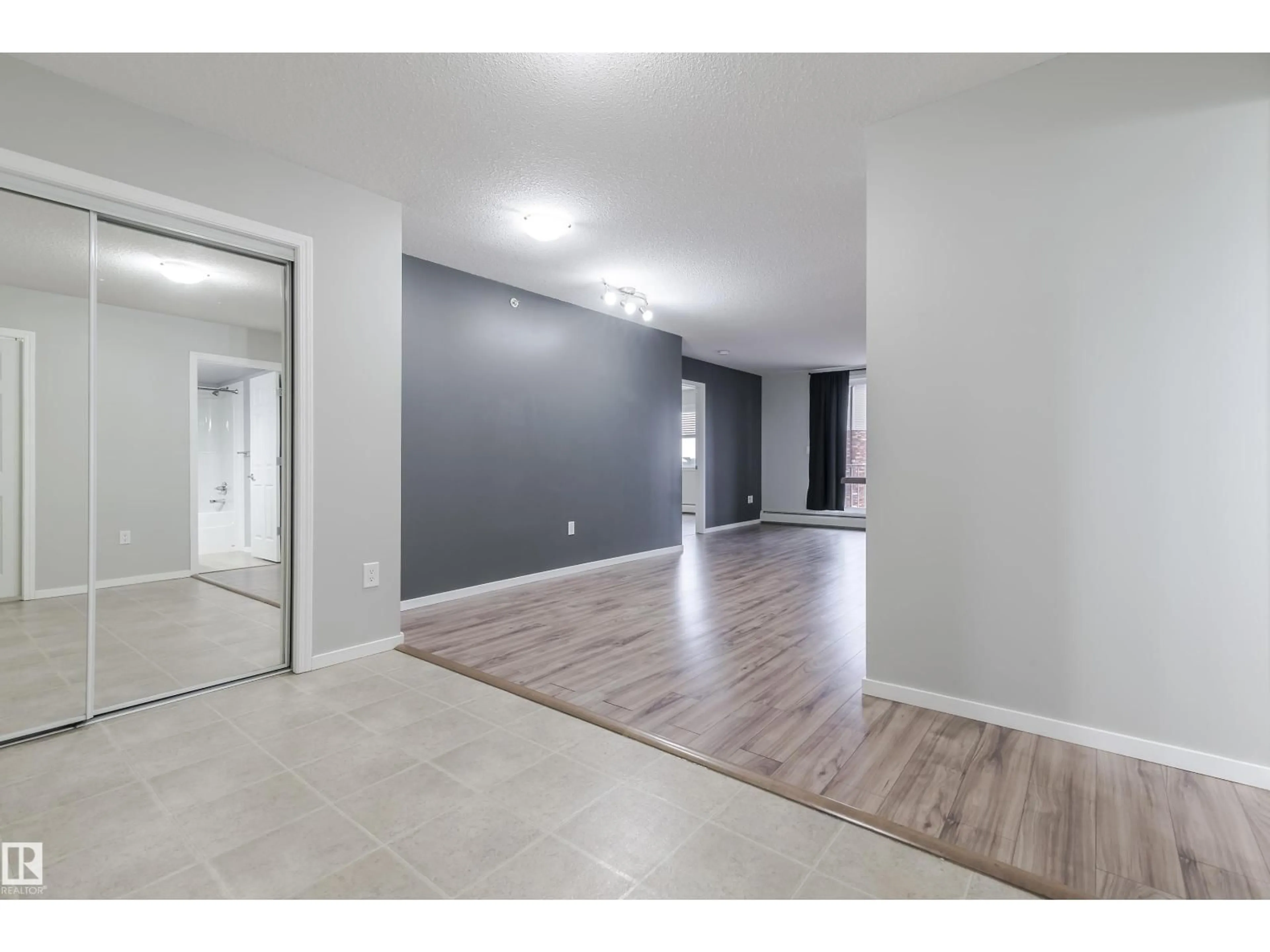Unknown for 412 SUMMERWOOD BV, Sherwood Park Alberta T8H0C3