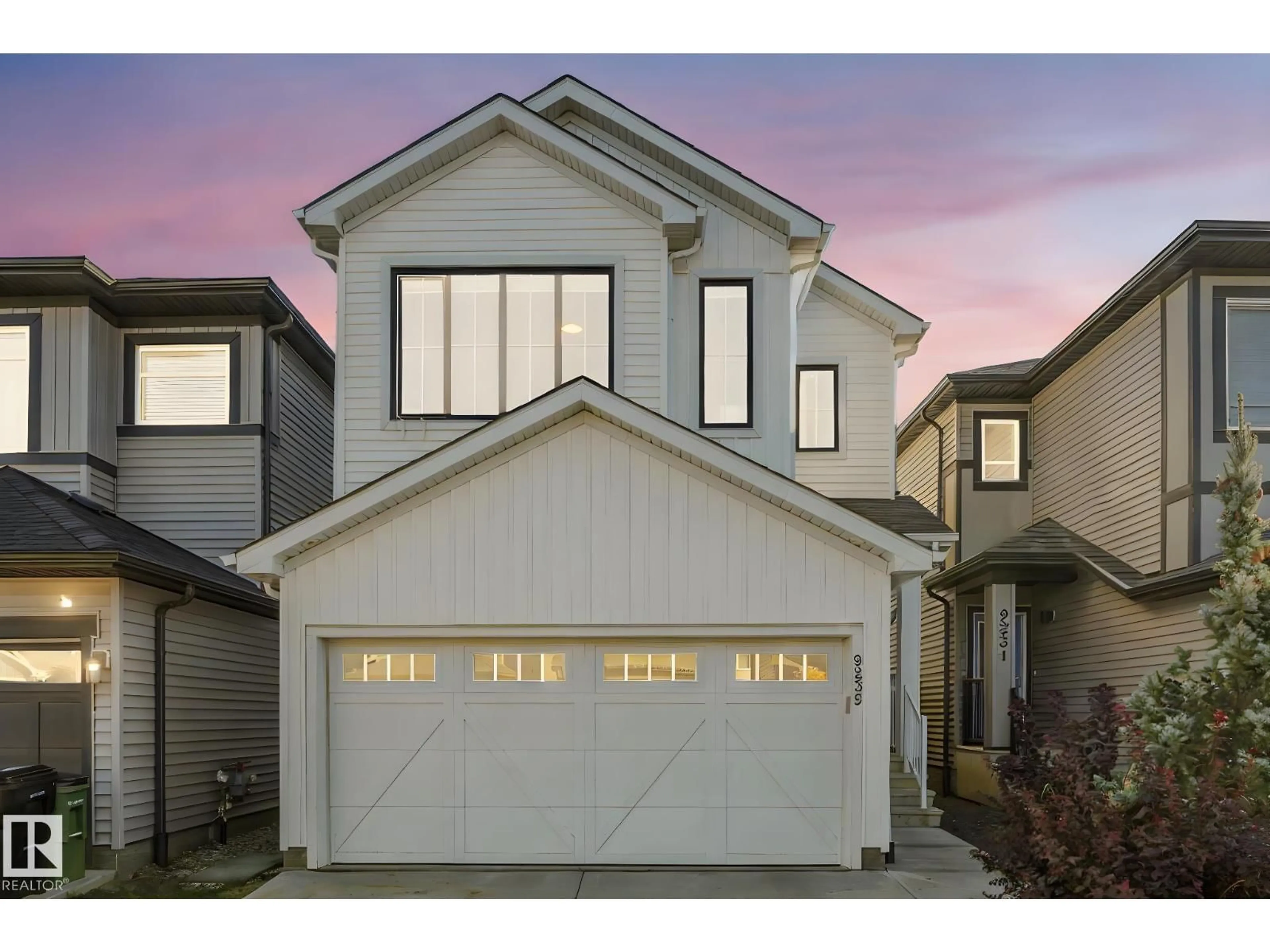 Unknown for NW - 9235 223 ST, Edmonton Alberta T5T7M1