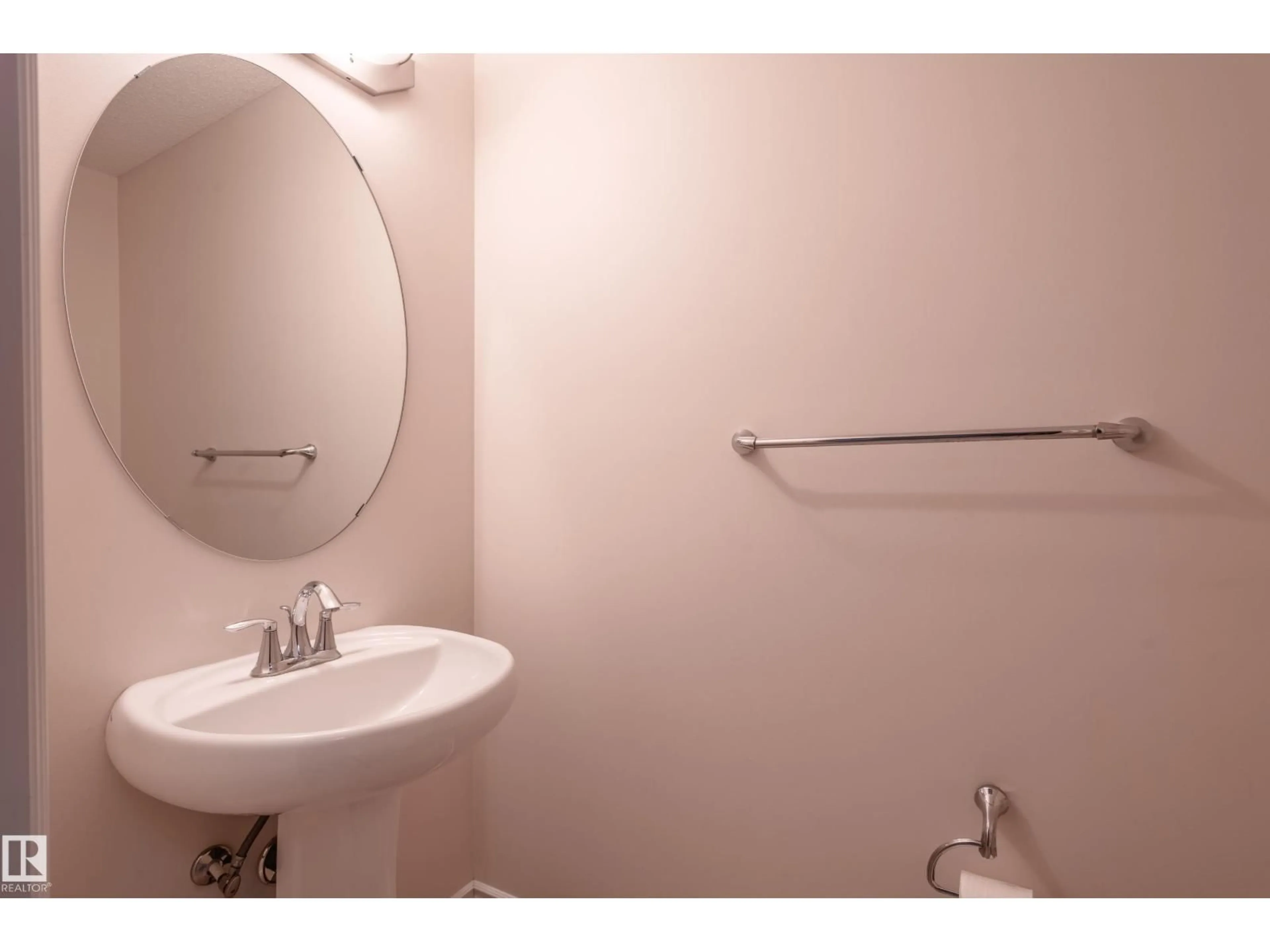 Standard bathroom, unknown for SW - 1631 65 ST, Edmonton Alberta T6X0N1