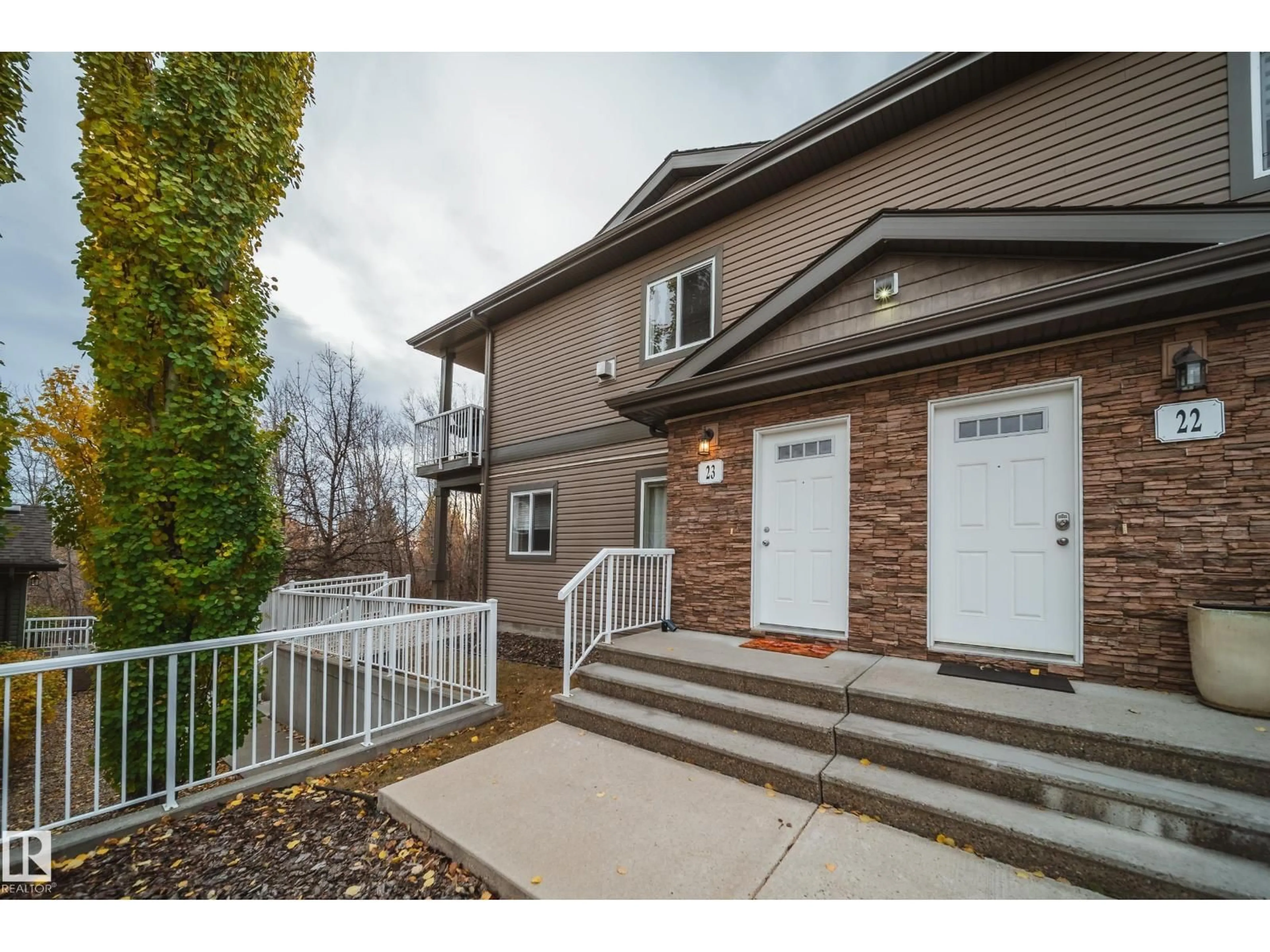 Unknown for 30 - 23 OAK VISTA DR, St. Albert Alberta T8N3T1
