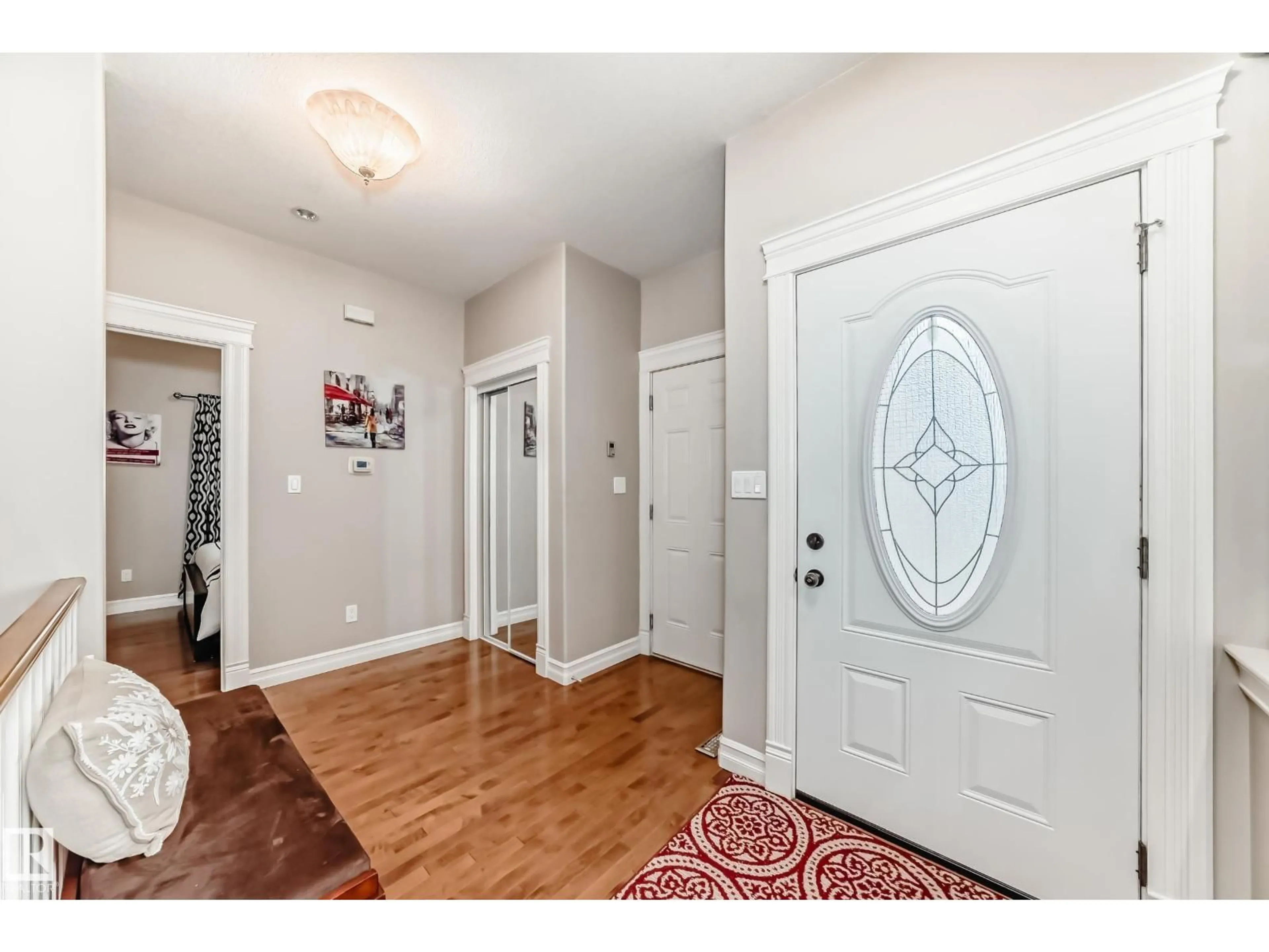 Indoor entryway for NW - 17052 71 ST, Edmonton Alberta T5Z0H1