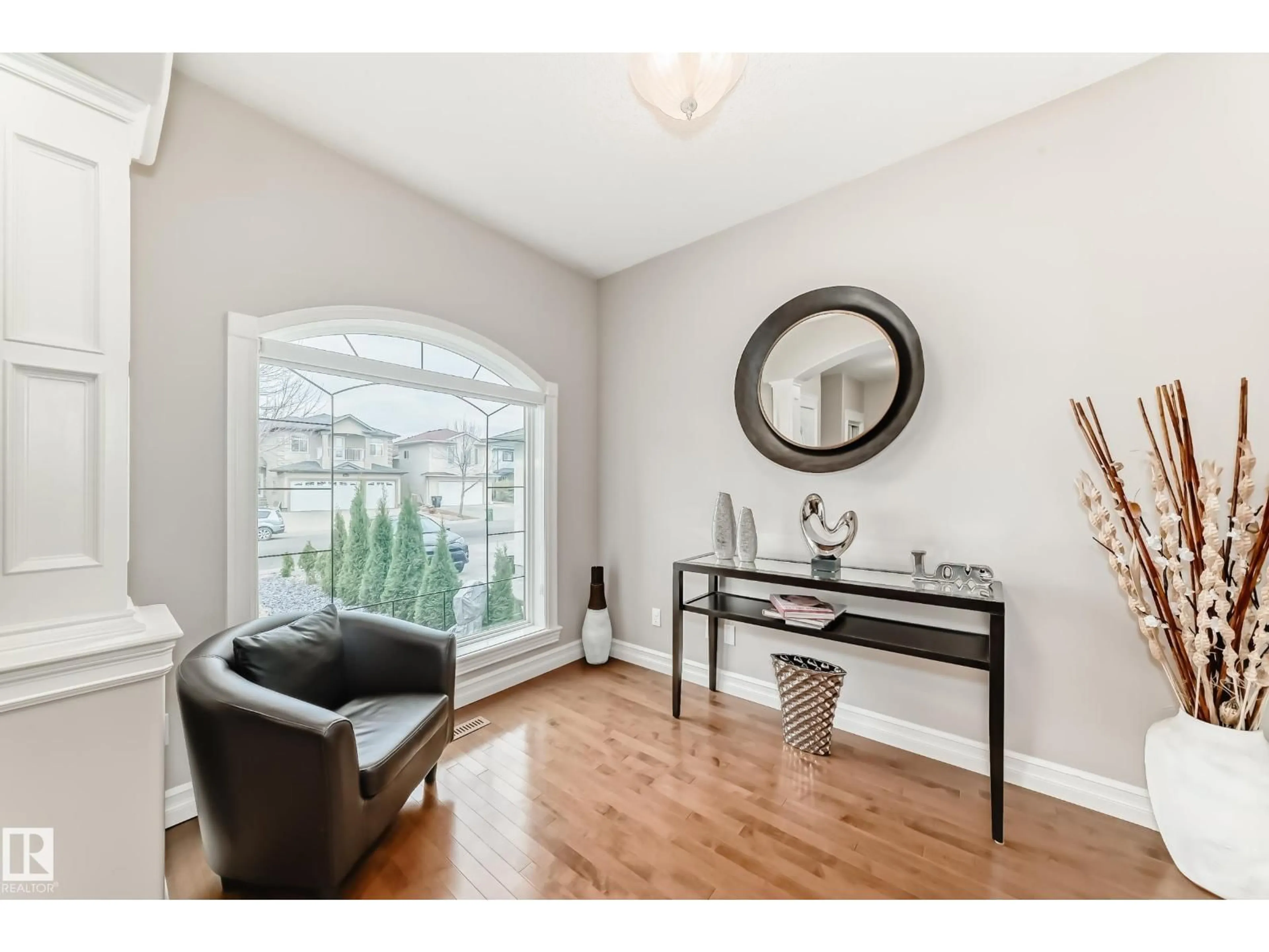 Indoor entryway for NW - 17052 71 ST, Edmonton Alberta T5Z0H1